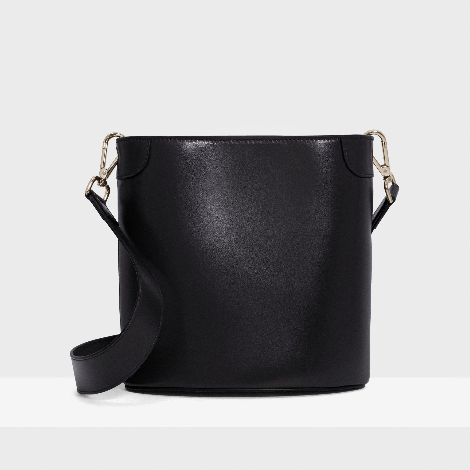 Small Bucket Bag in Leather