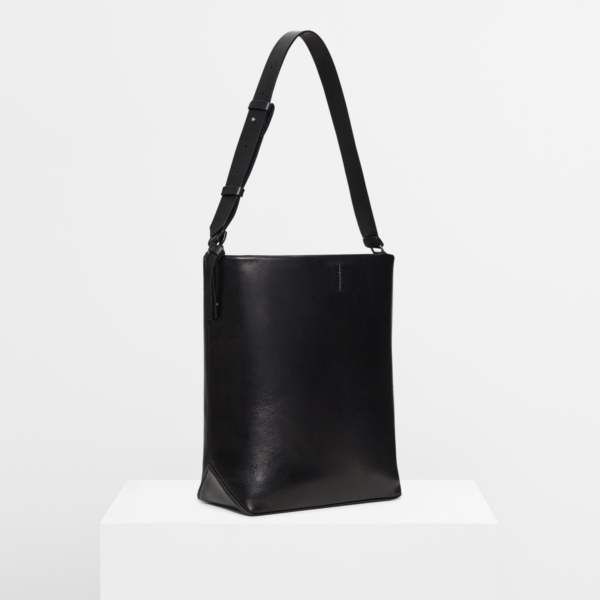 Sling Bag in Leather