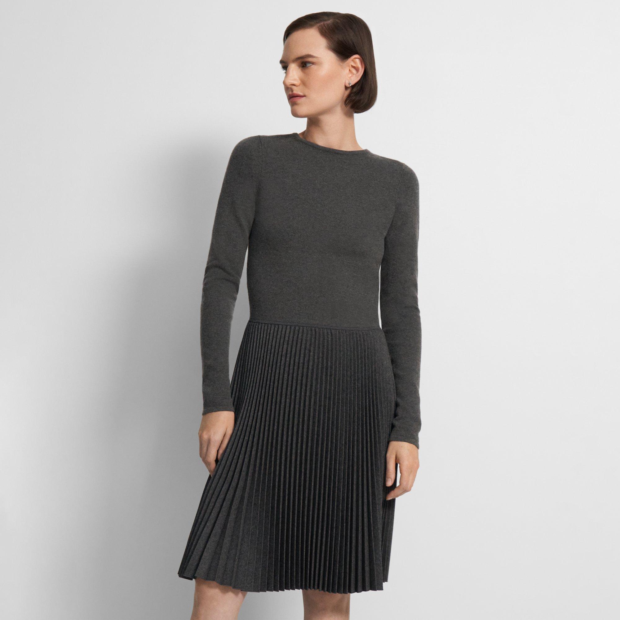 Pleated Long Sleeve Dress in Wool-Blend Flannel