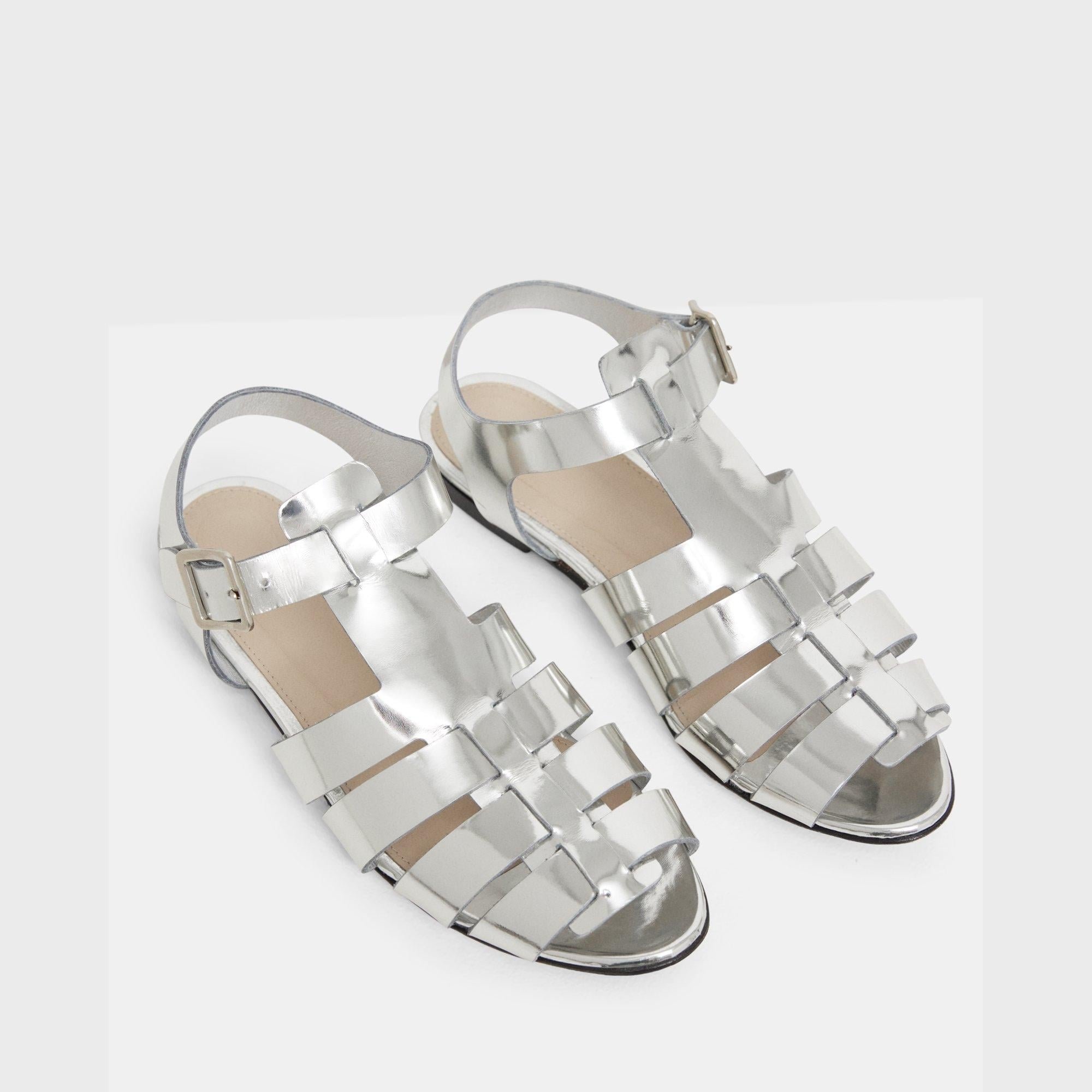 Fisherman Sandal in Metallic Leather