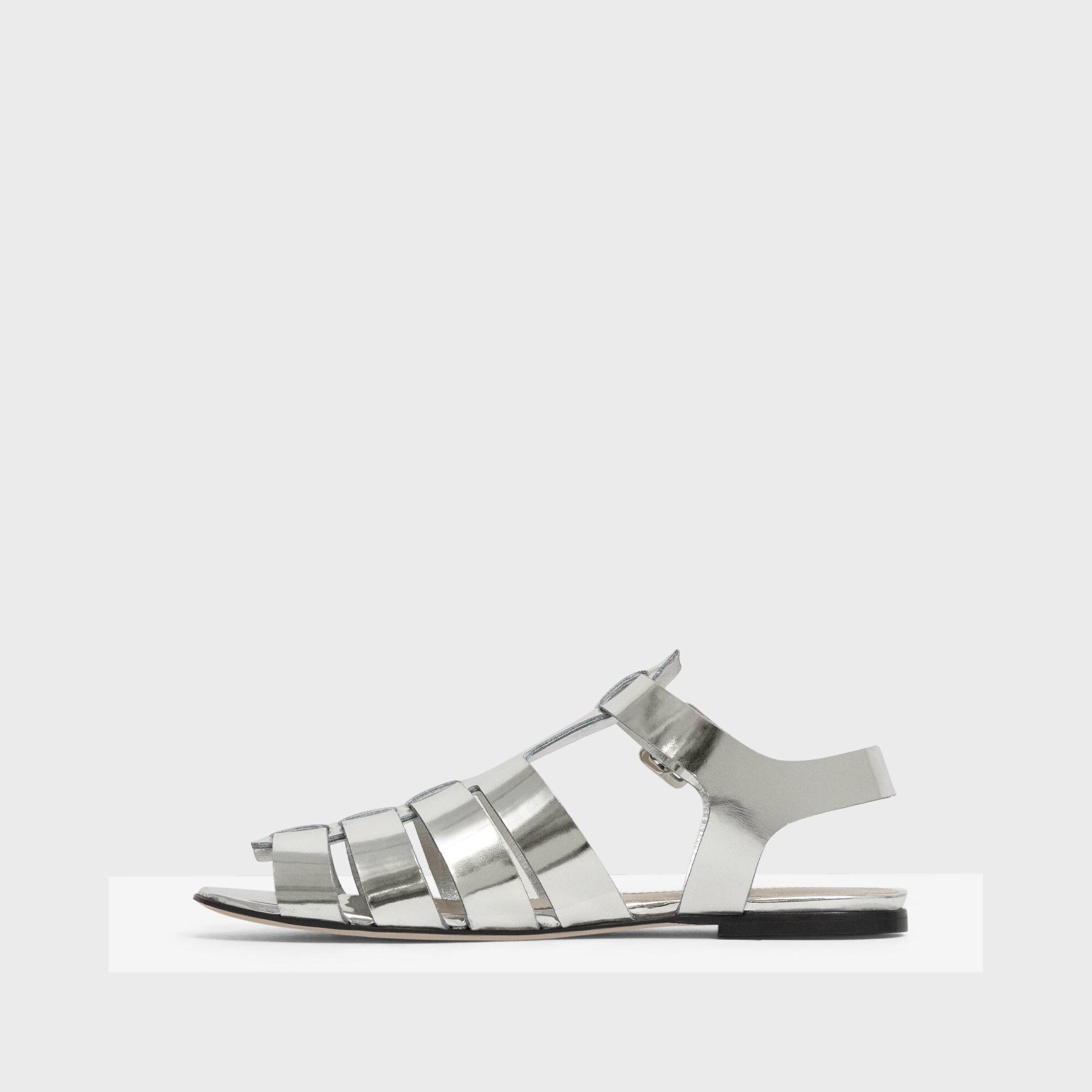 Fisherman Sandal in Metallic Leather