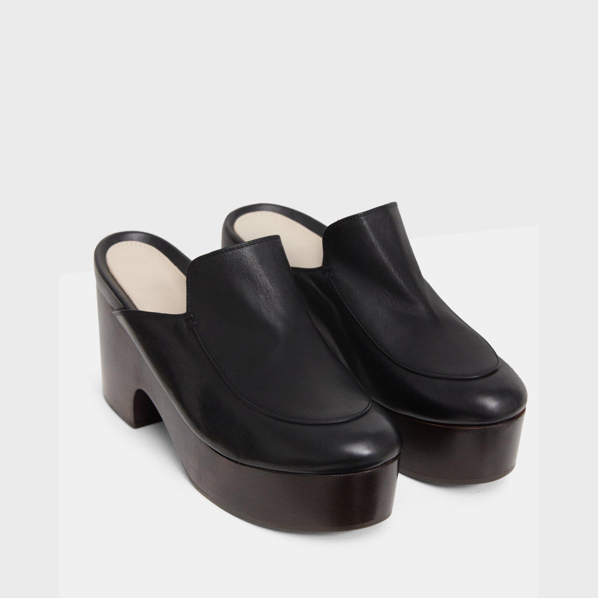 Platform Clog in Leather