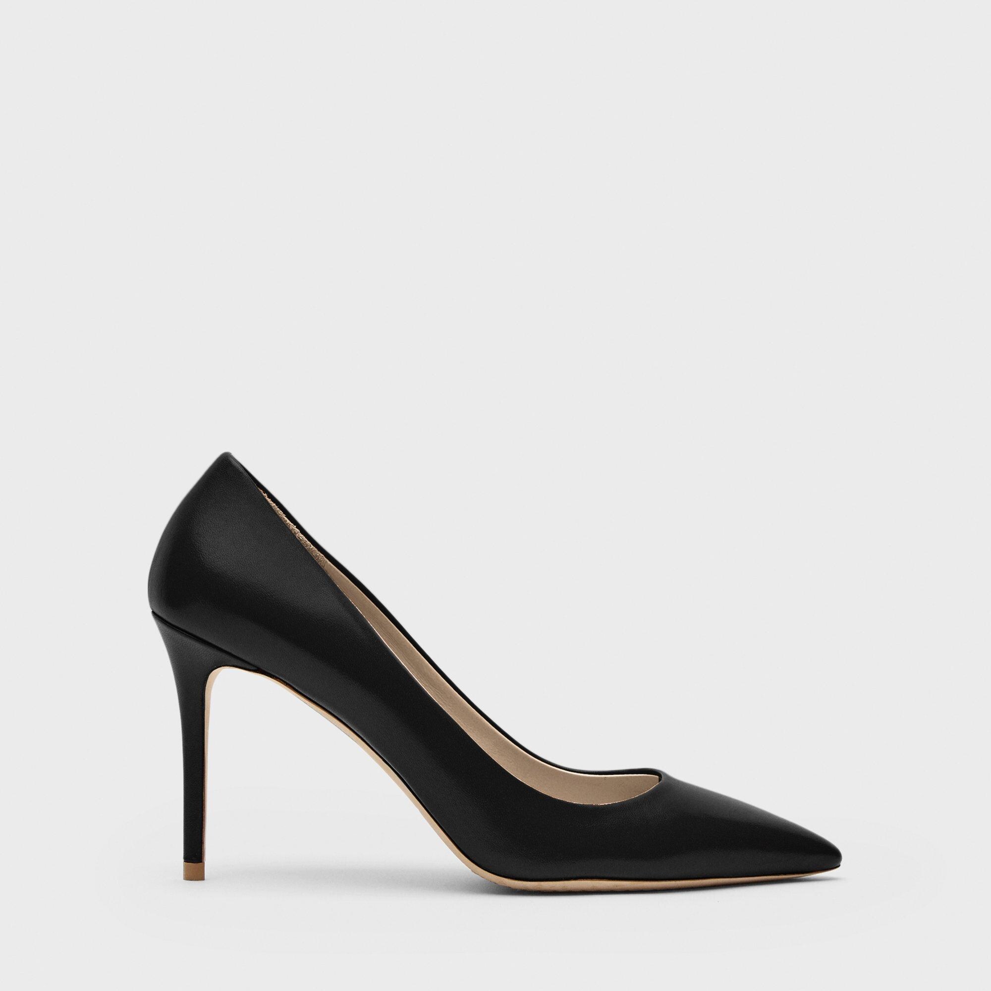 City Pump in Leather