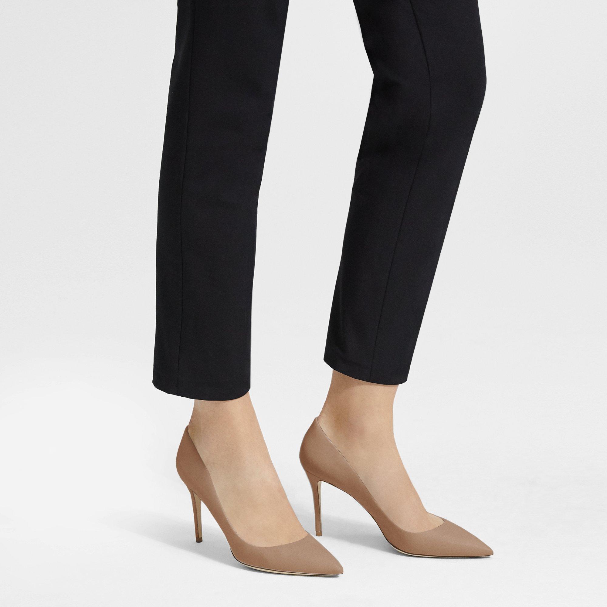 Theory City Pump in Leather