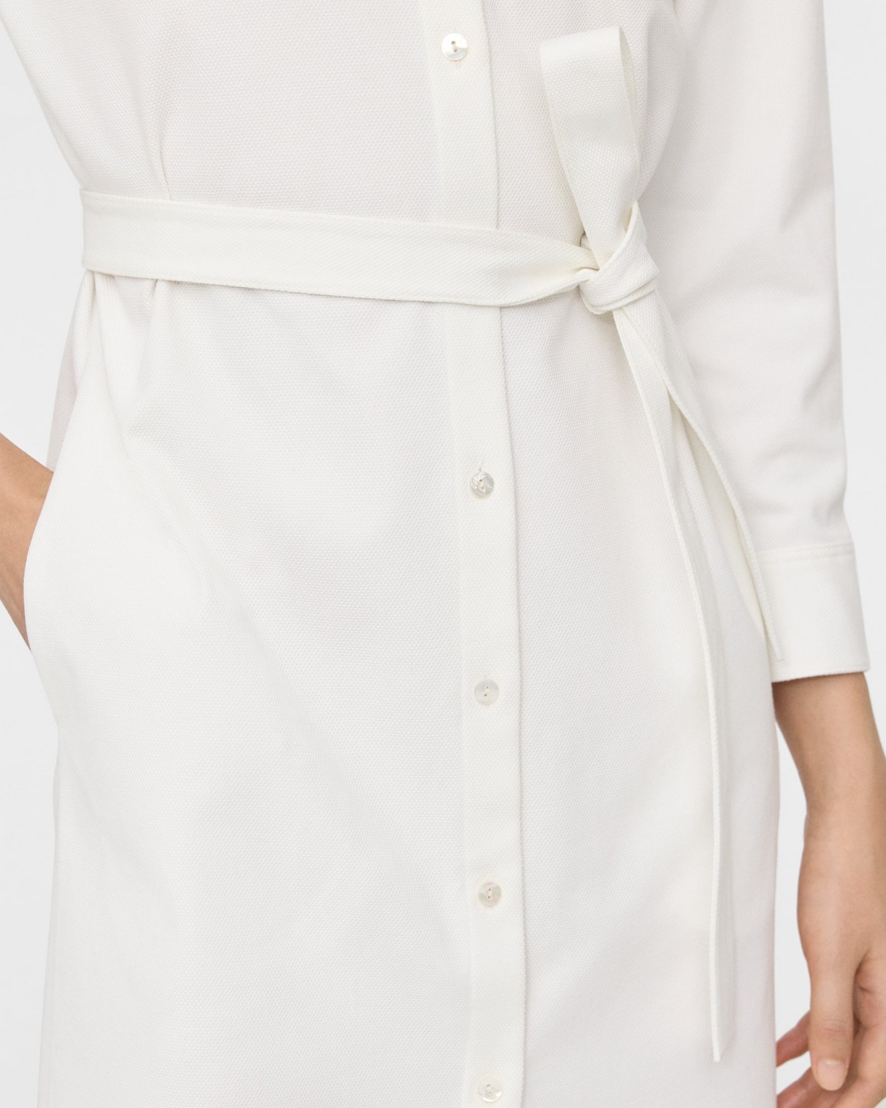 Tie-Waist Shirt Dress in Cotton Piqué