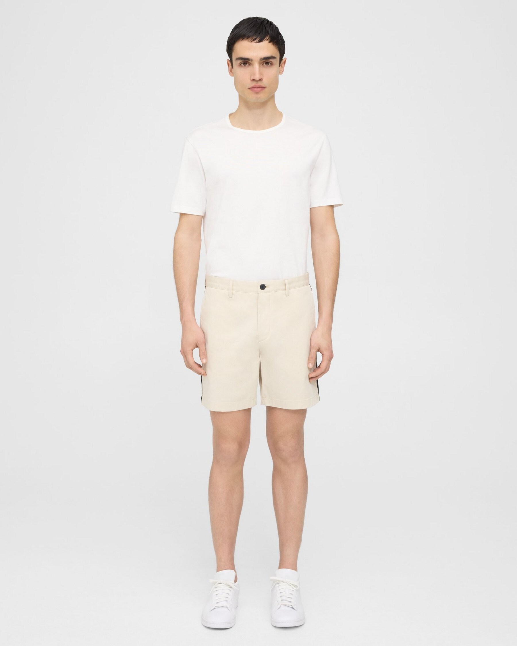 Theory Zaine 7” Short in Stretch Cotton