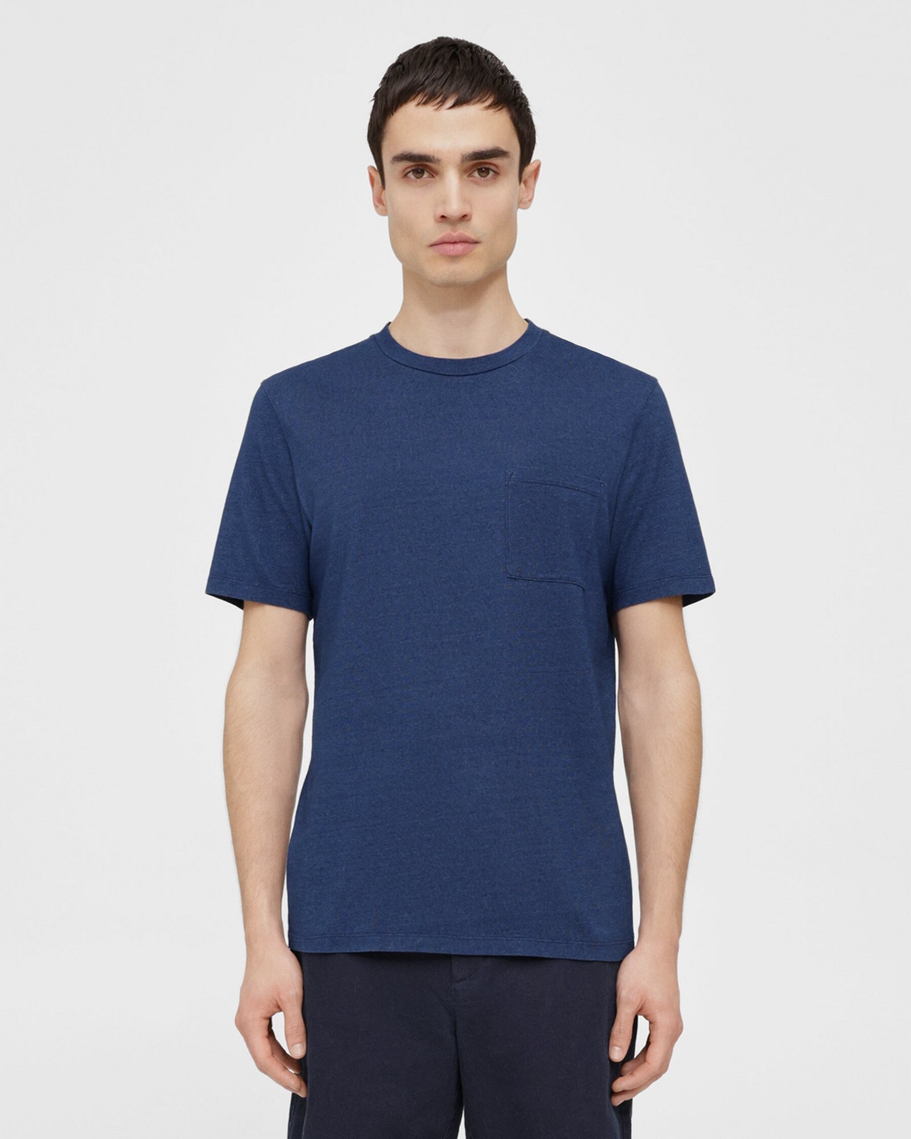 Essential Pocket Tee in Cotton-Modal