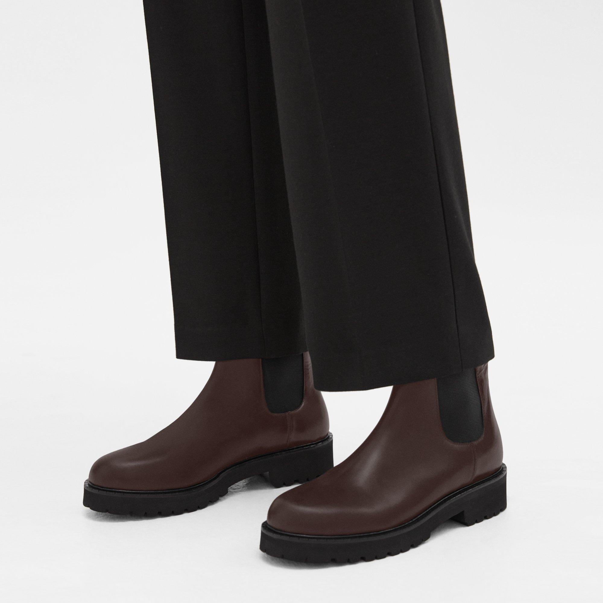 Common projects hotsell lugged chelsea boot