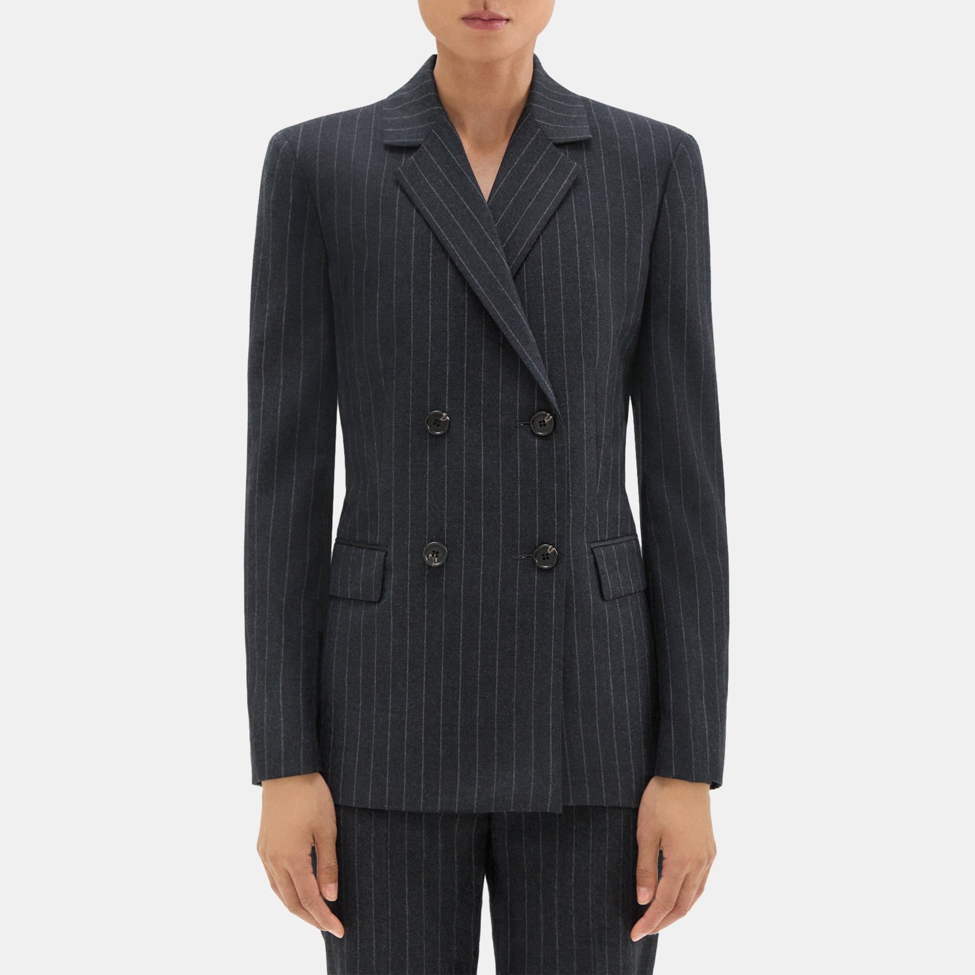 Zweireihiger schmaler Blazer aus Wollflanell mit Nadelstreifen