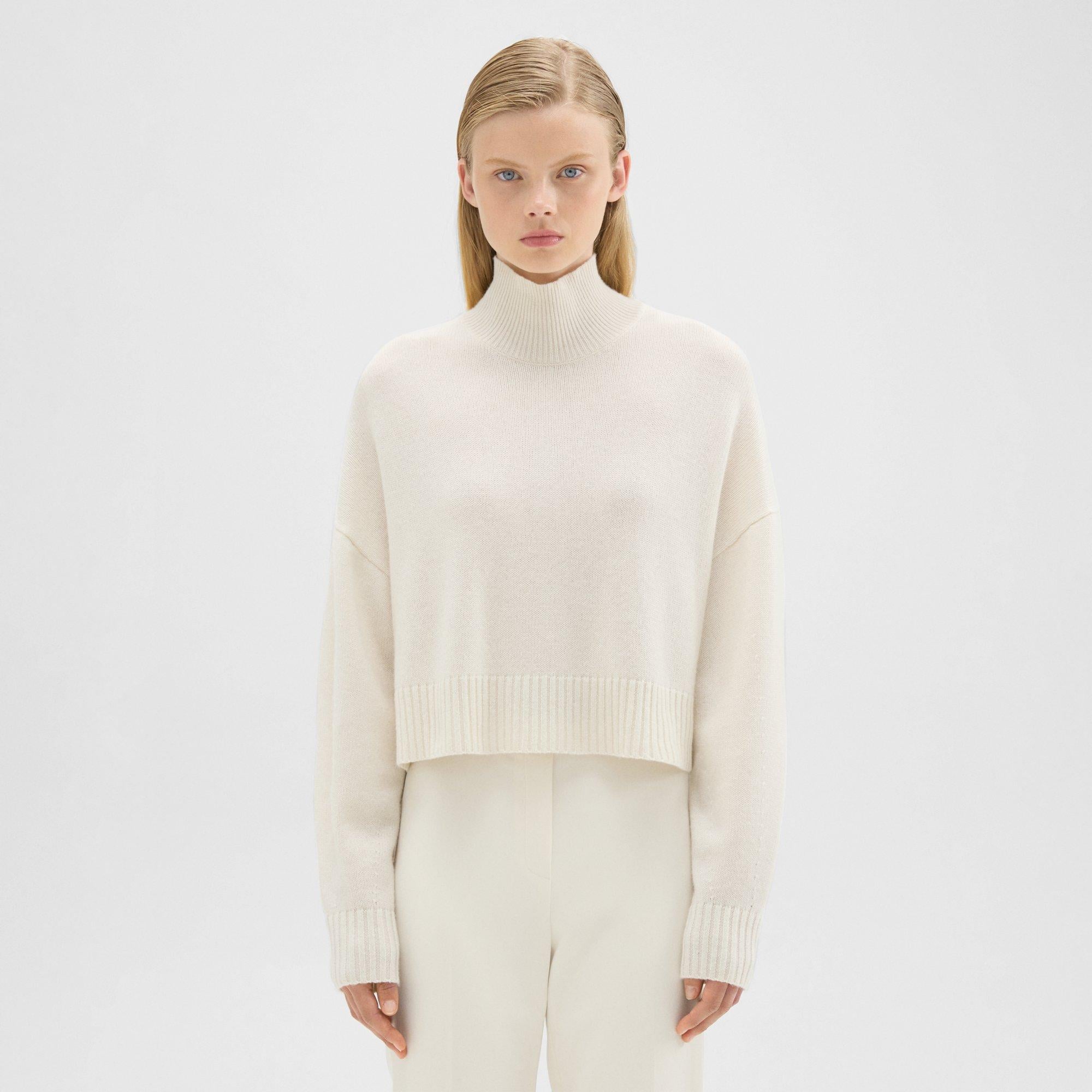 Theory Cropped Turtleneck in Cashmere