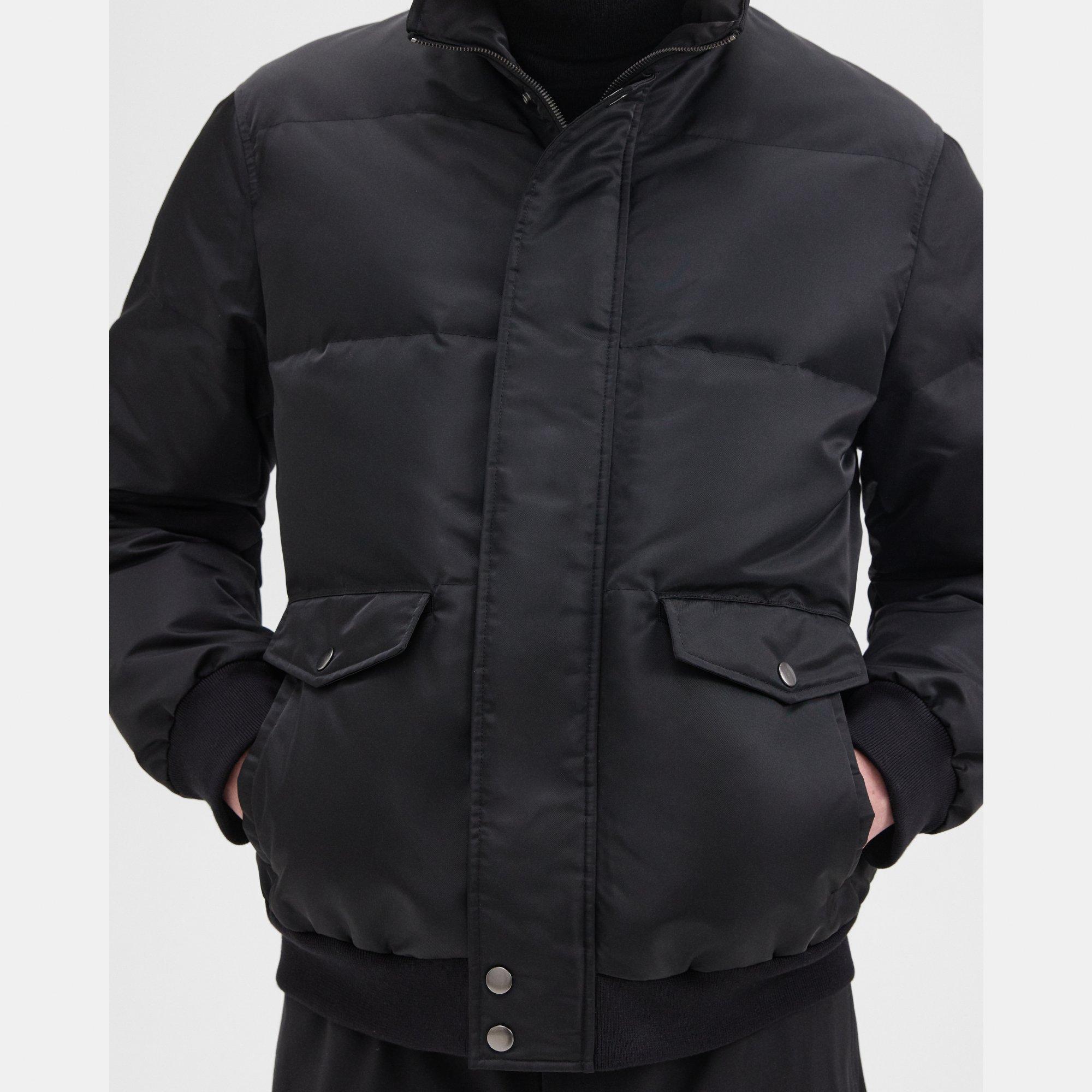 Derian Puffer Jacket in Recycled Nylon