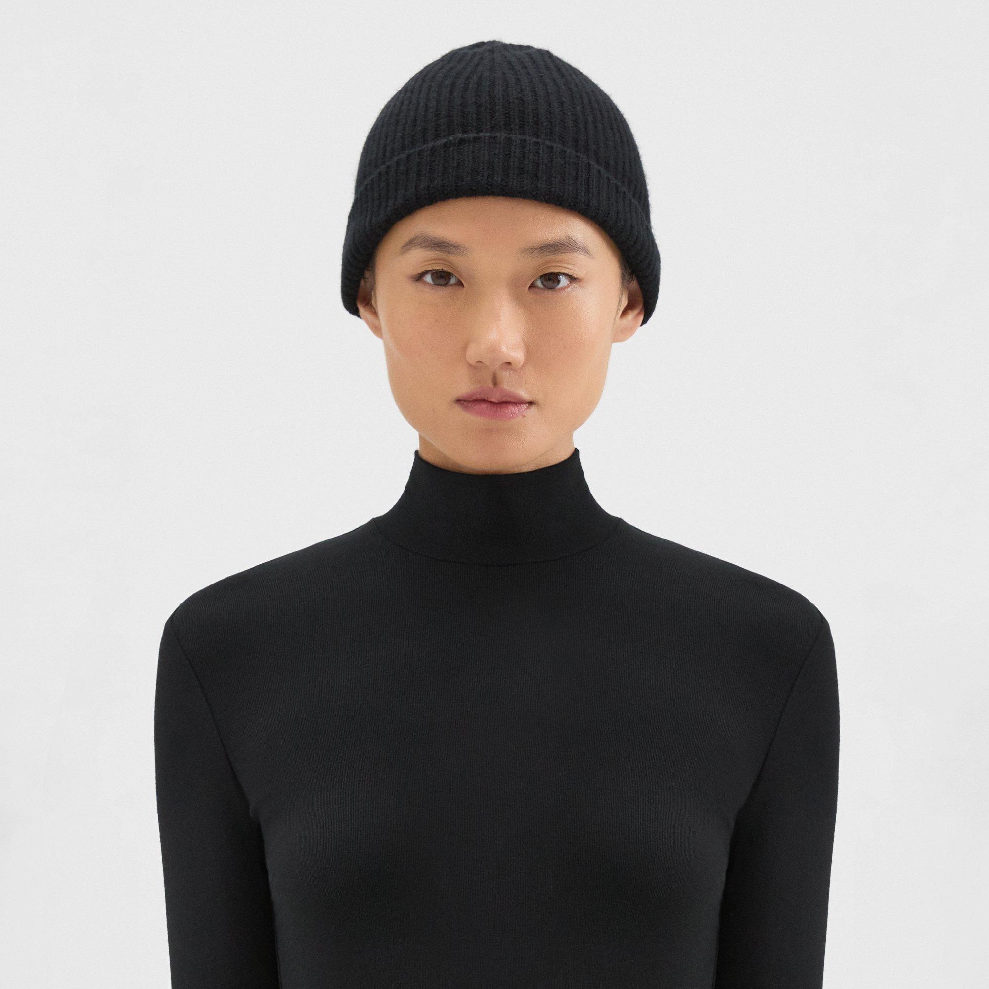 Beanie in Ribbed Cashmere