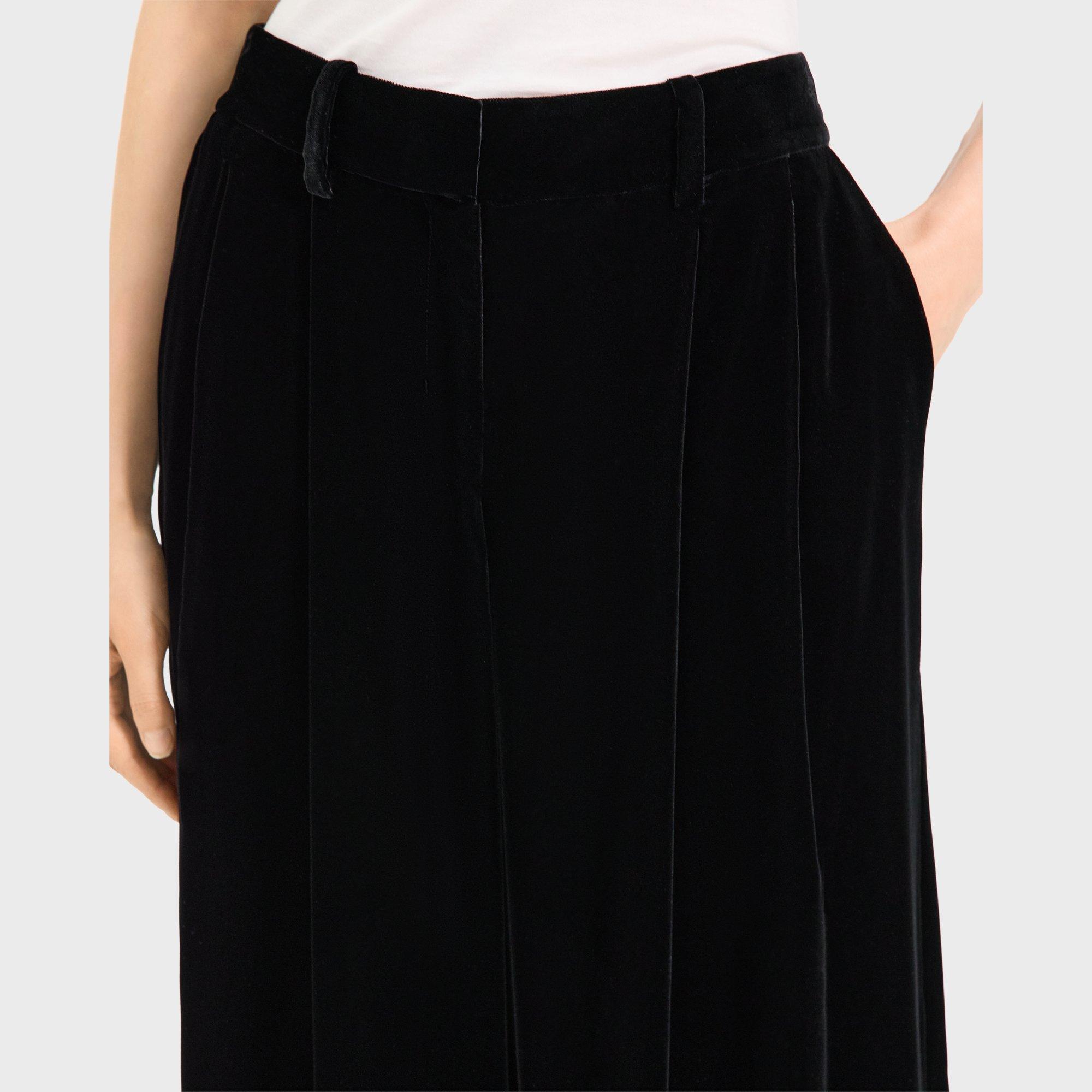 Pleated Low-Rise Pant in Stretch Velvet