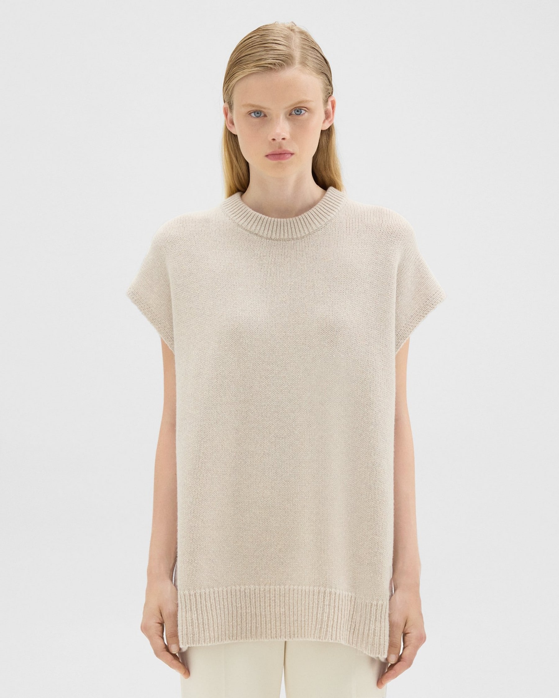 Theory Oversized Sweater Vest in Recycled Wool-Cashmere