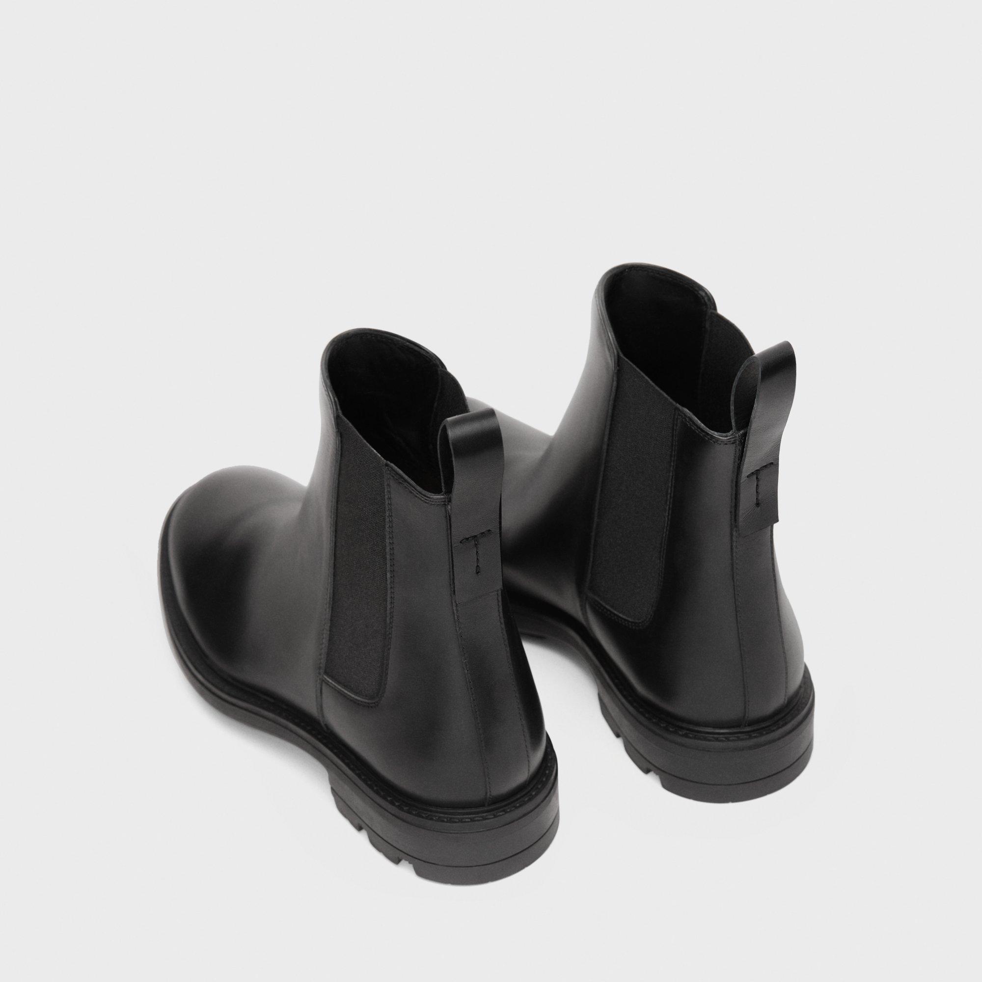 Chelsea Boot in Leather