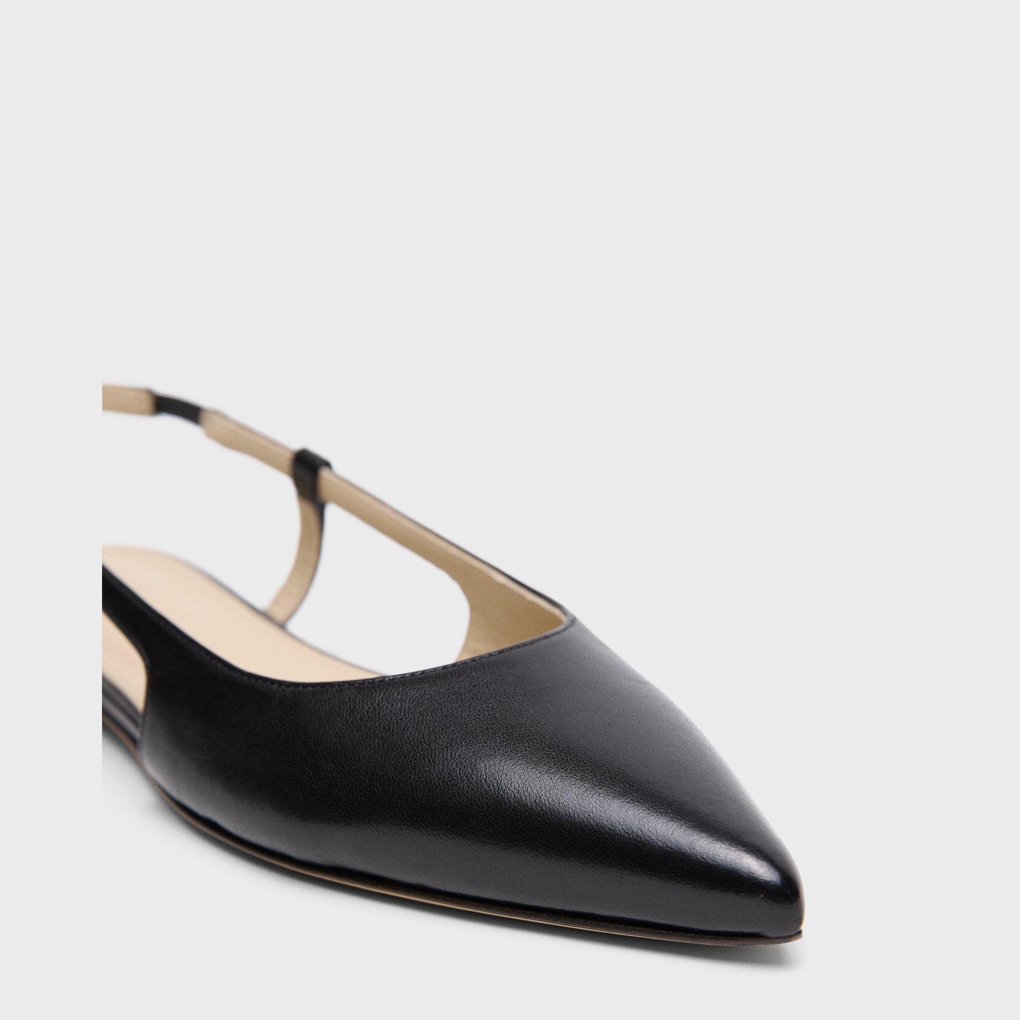 Flache Slingbacks aus Leder