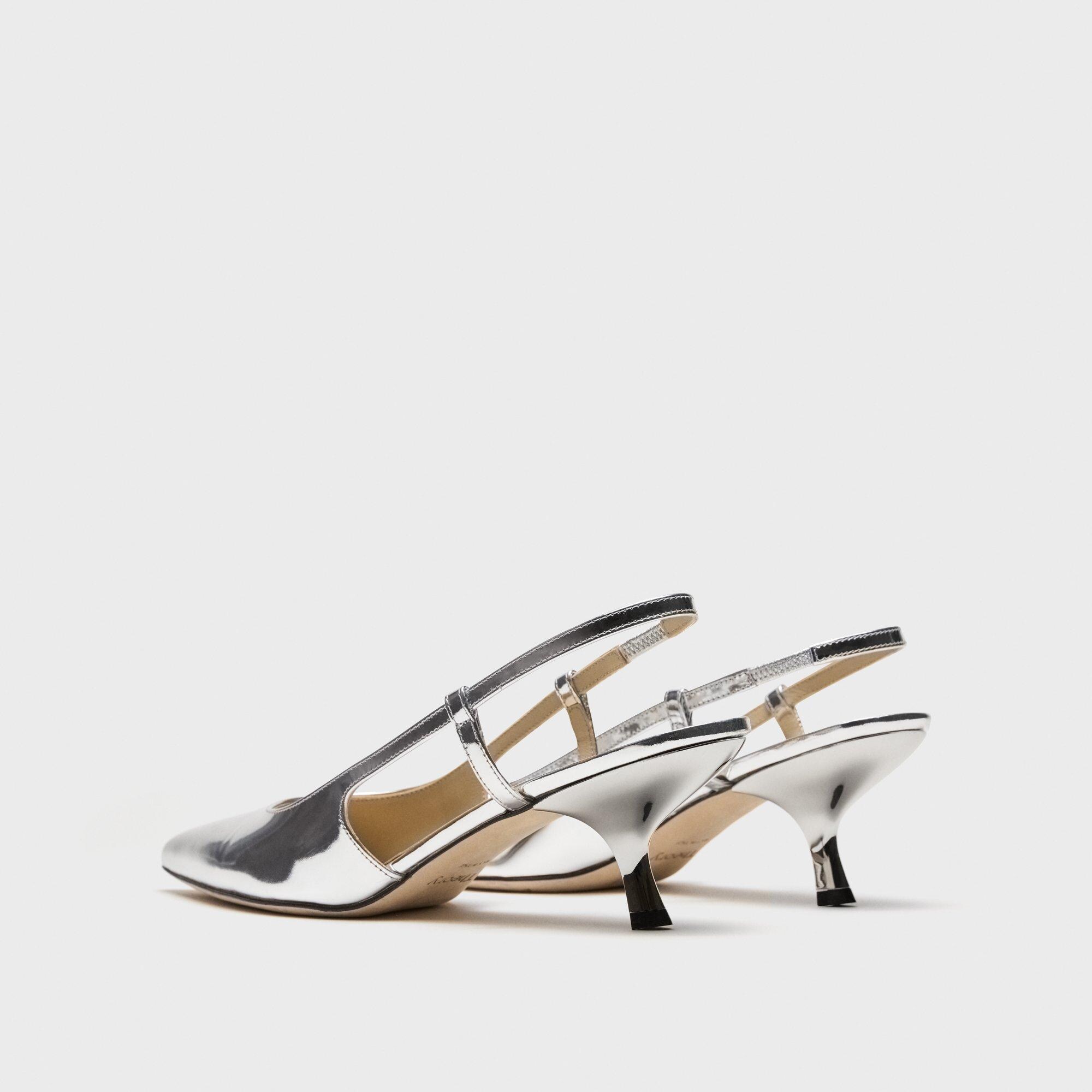 Micro Slingback-Pumps aus Metallic-Leder