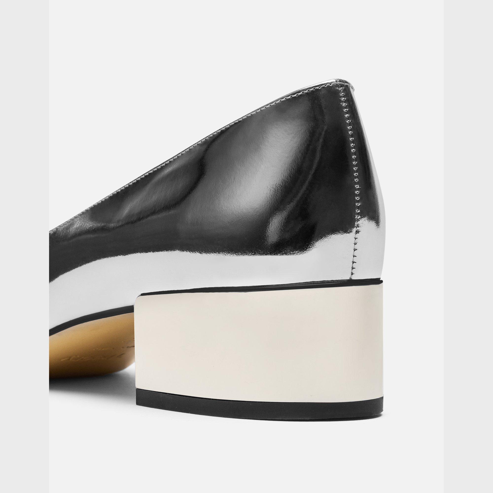 Ballet Pump in Metallic Leather