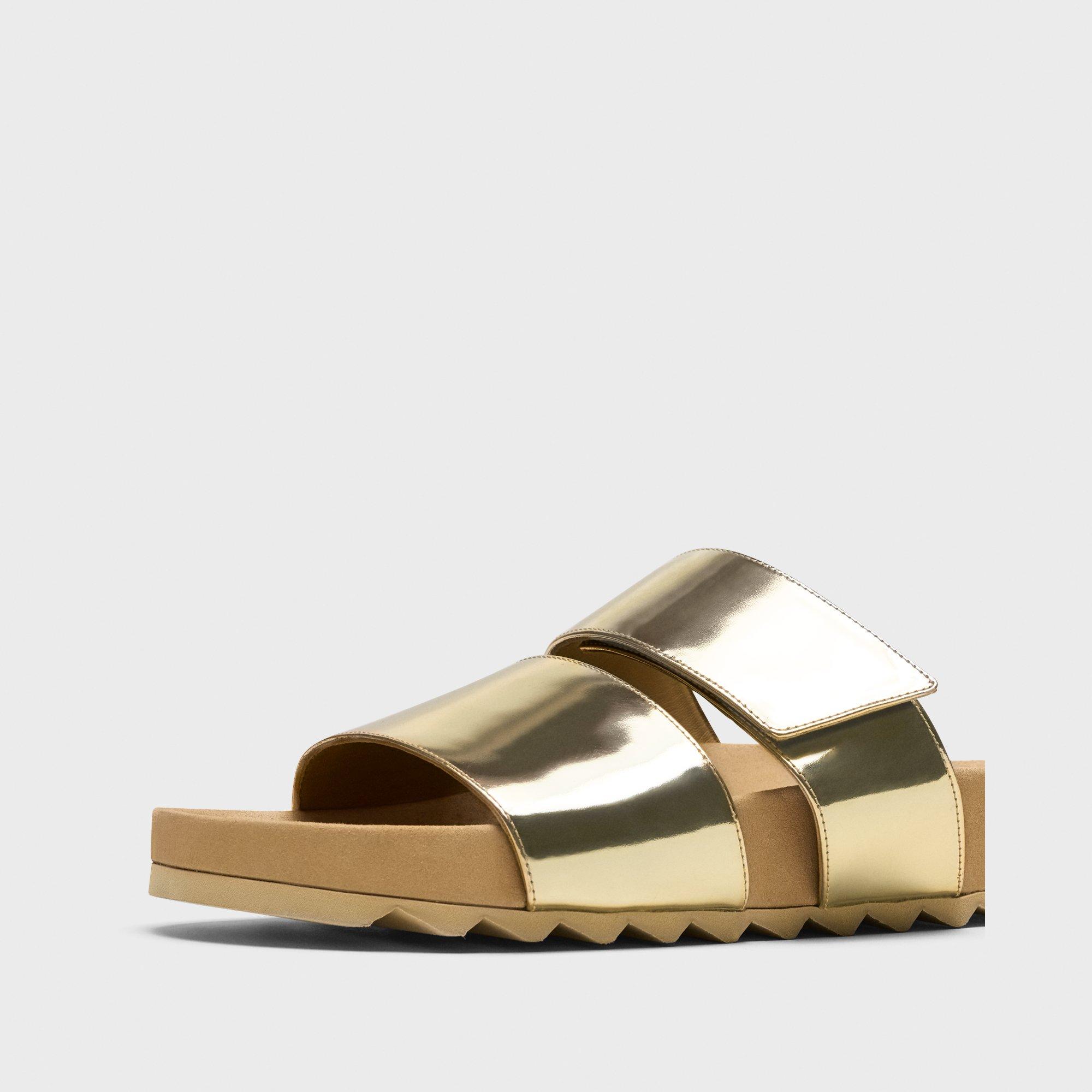 Slide Sandals in Metallic Leather