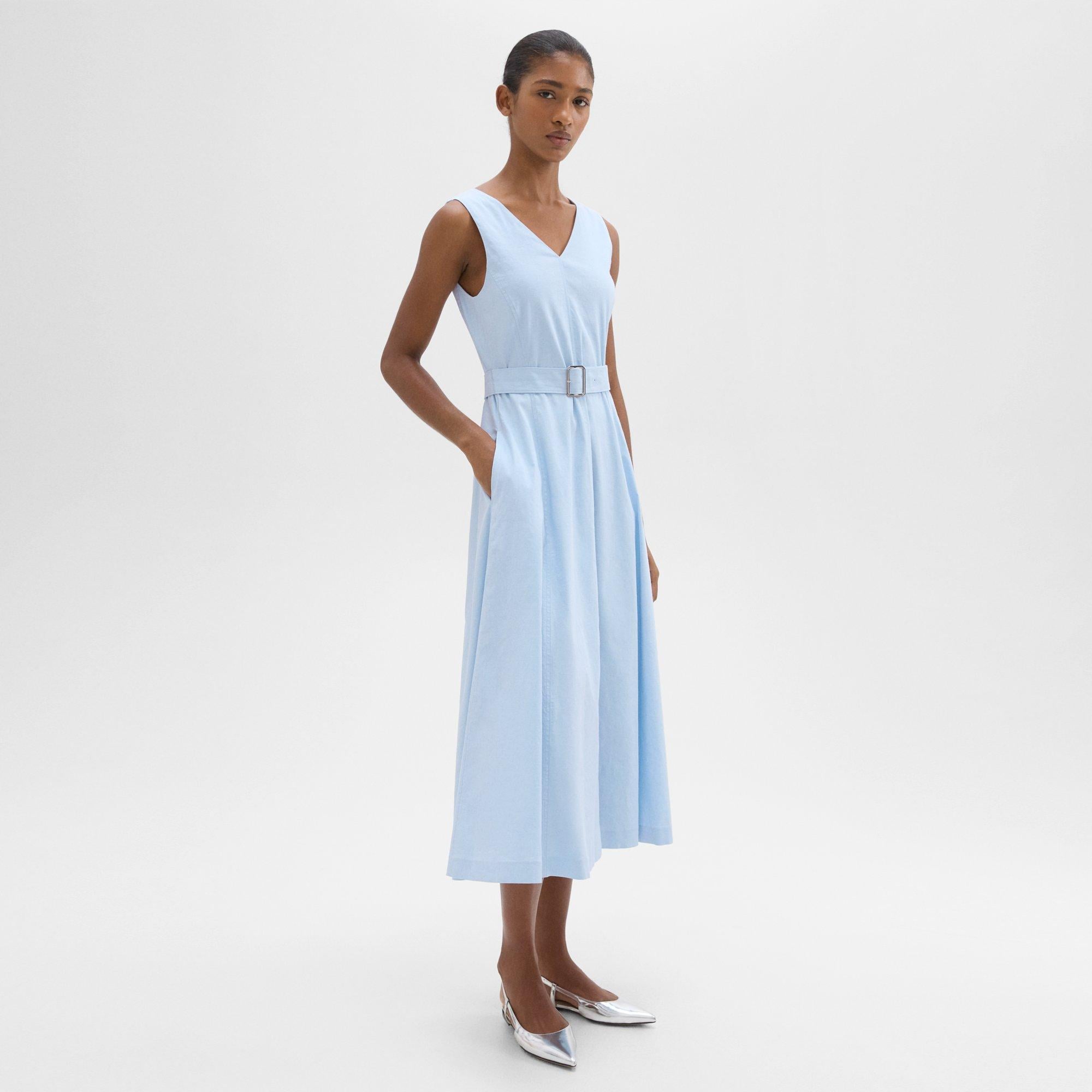 V-Neck Volume Dress in Good Linen