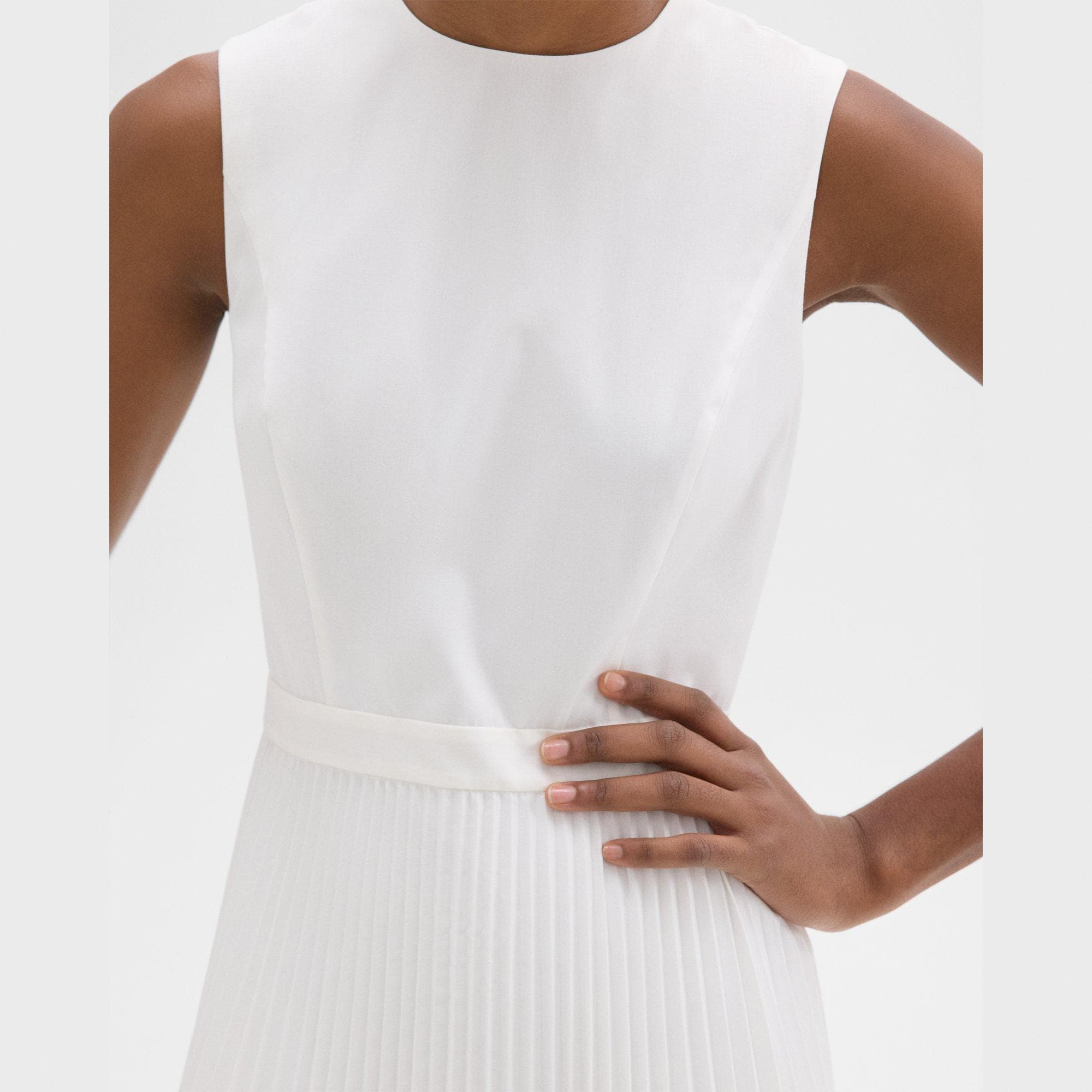 Pleated Midi Dress in Sleek Poplin