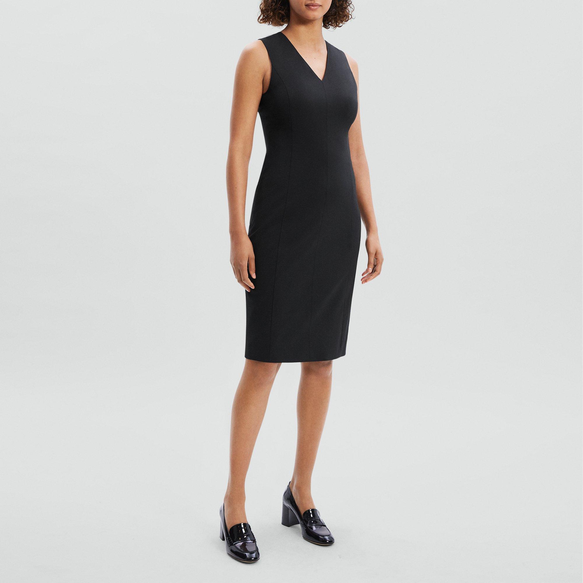 V-Neck Dress in Good Wool