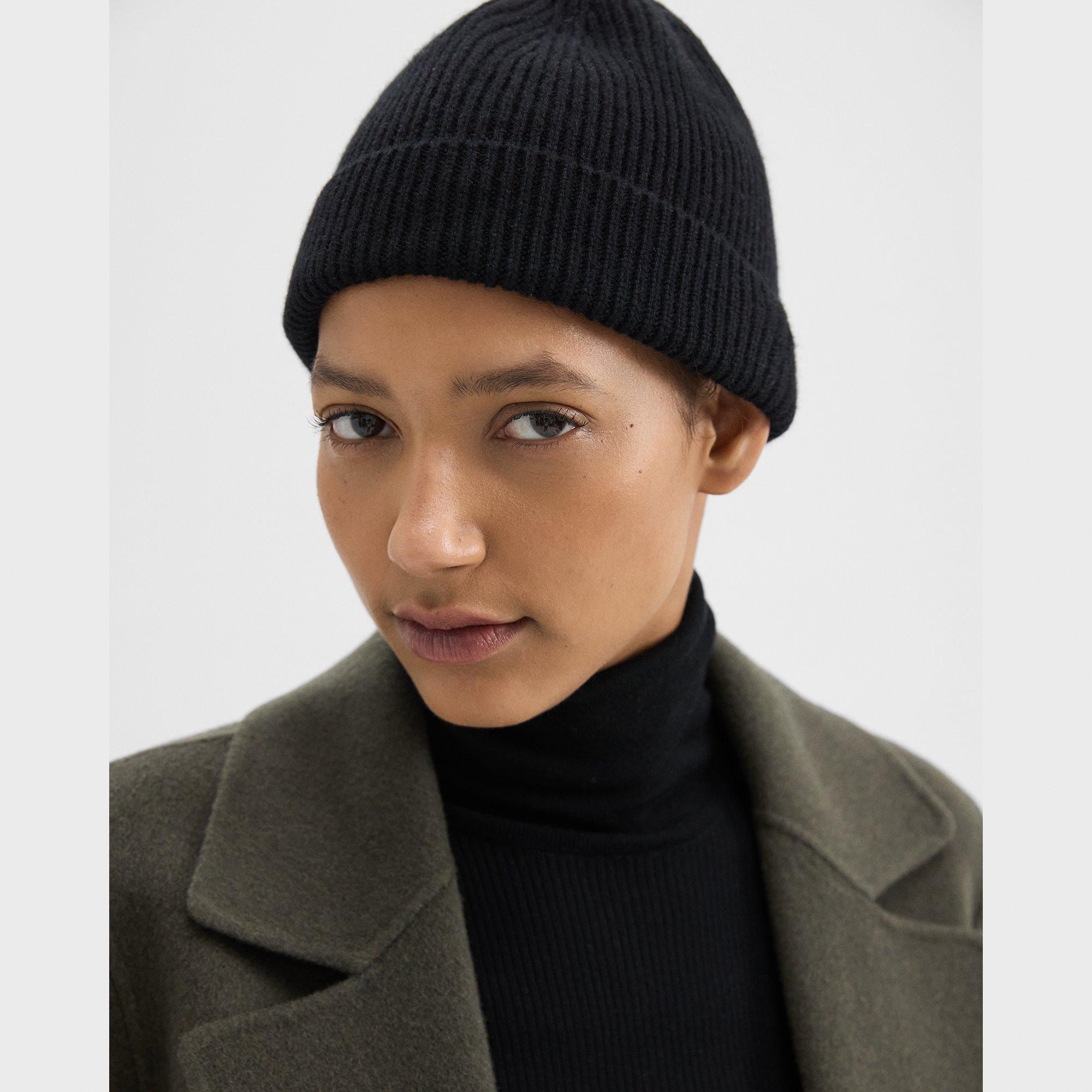 Beanie in Cashmere