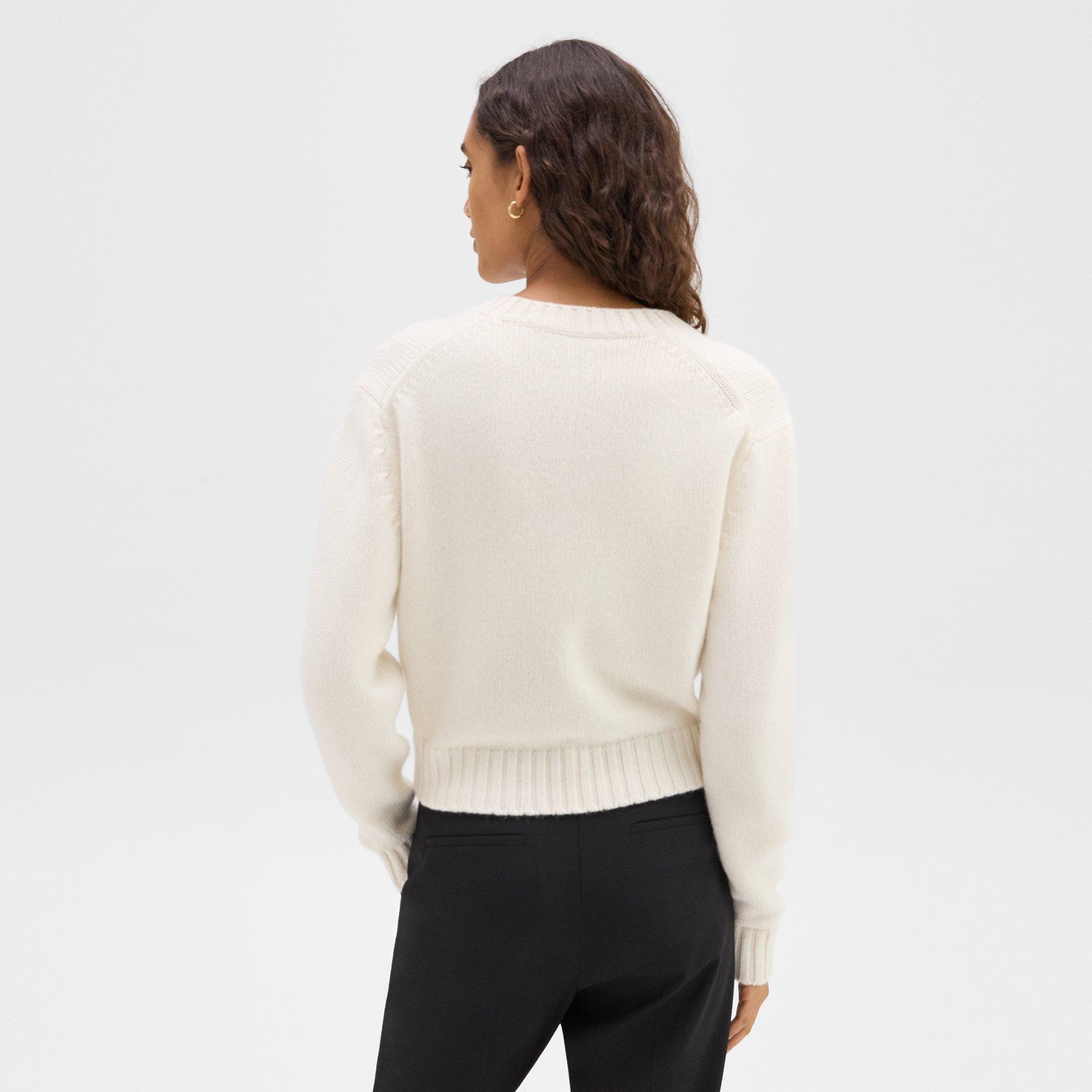 V-Neck Sweater in Cashmere