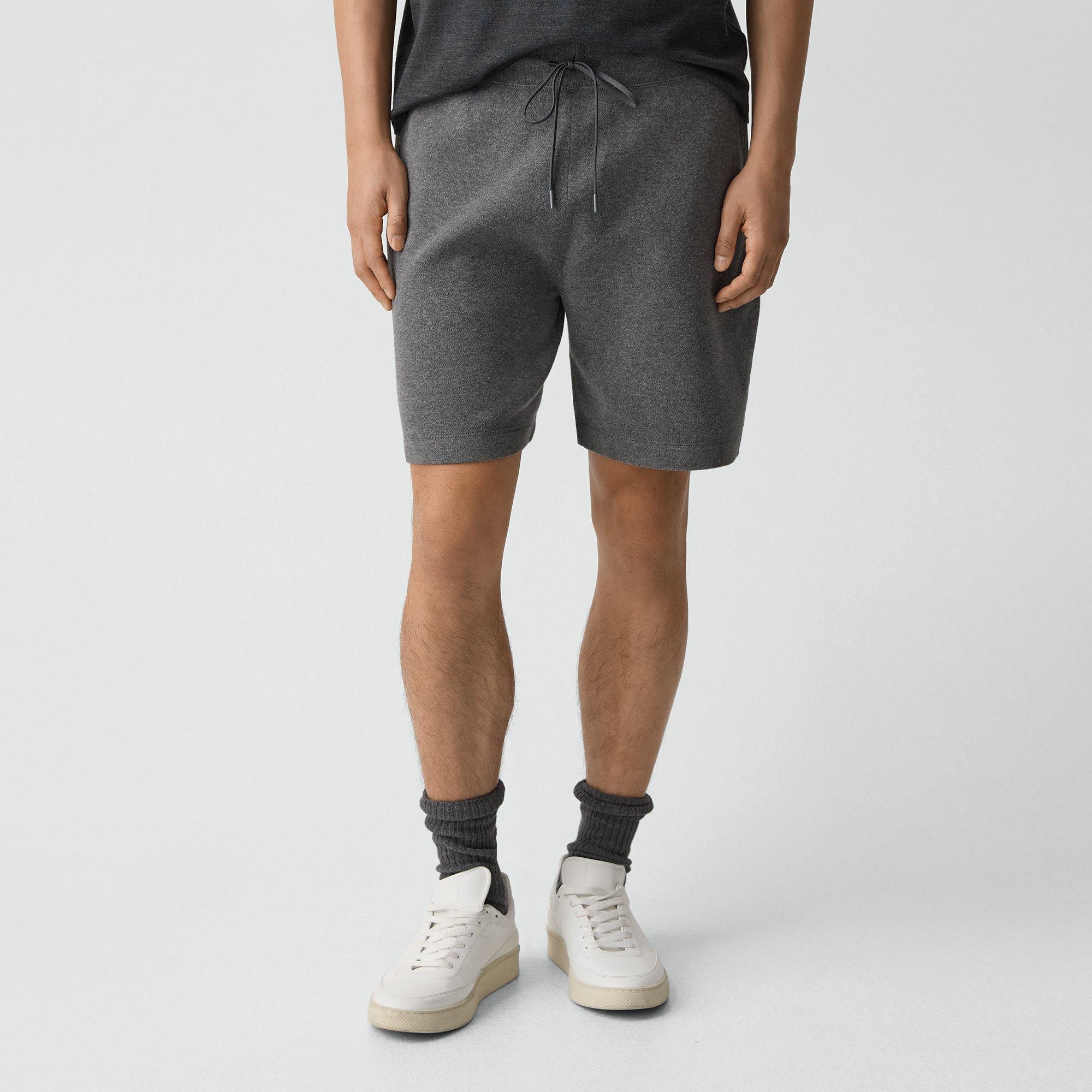 Sweat Short in Light Bilen