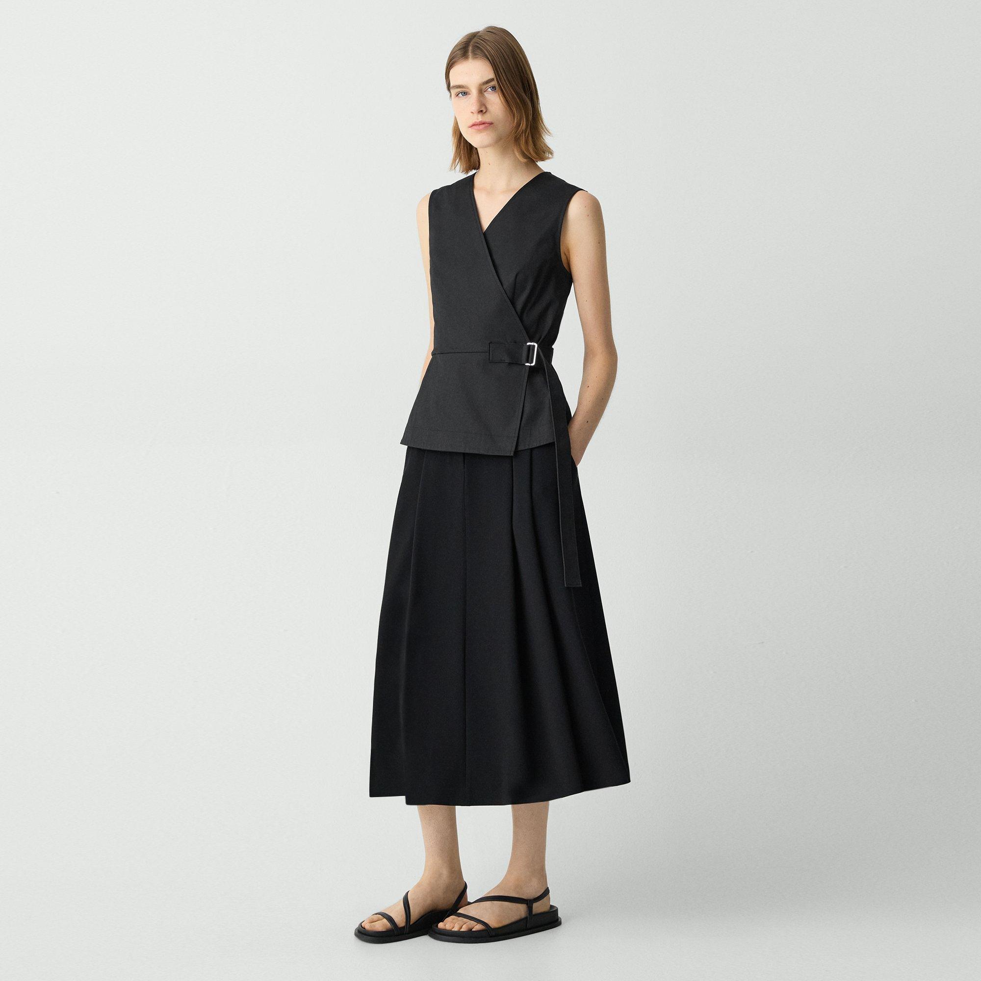 Sleeveless Wrap Top in Cotton Chino