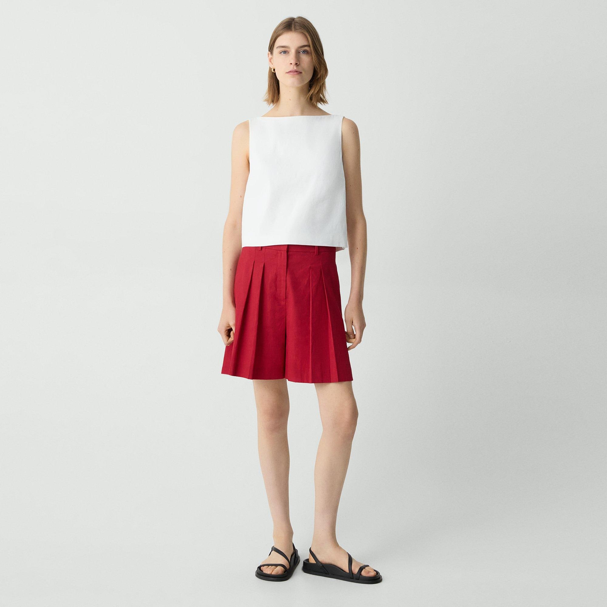 Pleated Short in Good Linen
