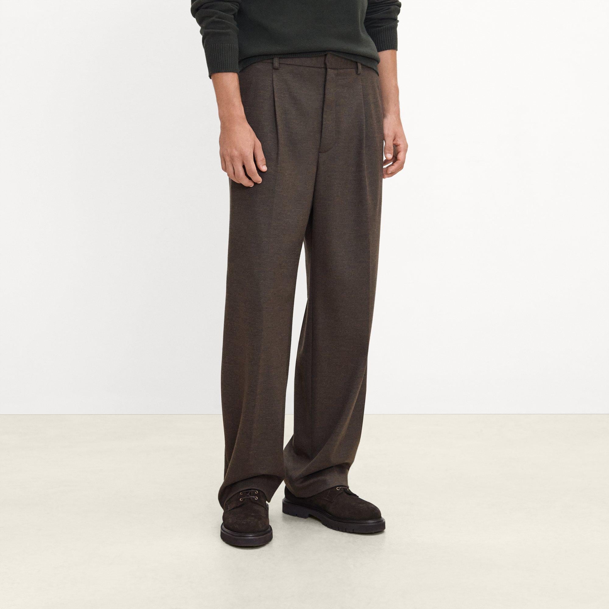 Relaxed Pleat Pant in Wool-Blend Knit
