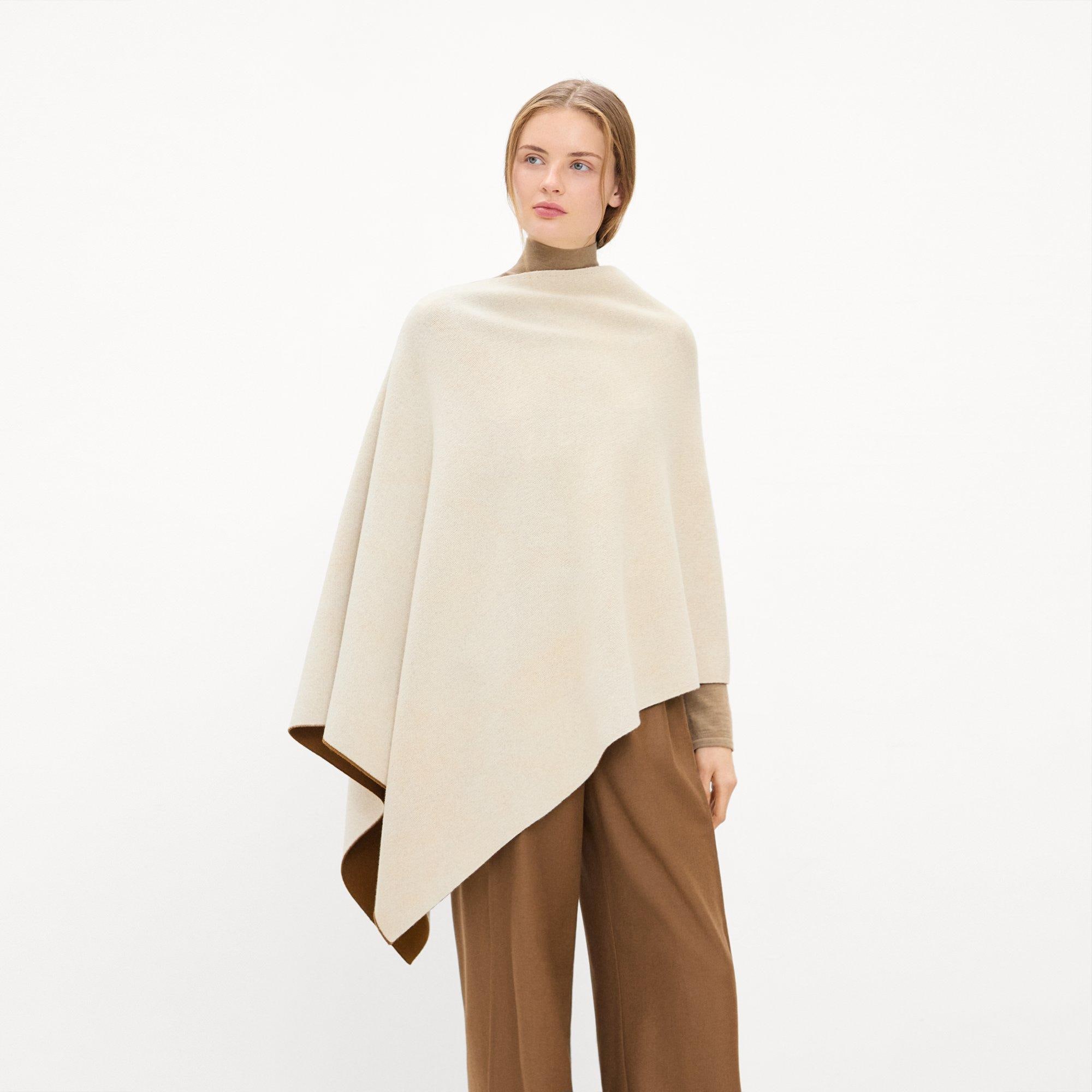 Reversible Draped Poncho in Felted Wool-Cashmere&nbsp;