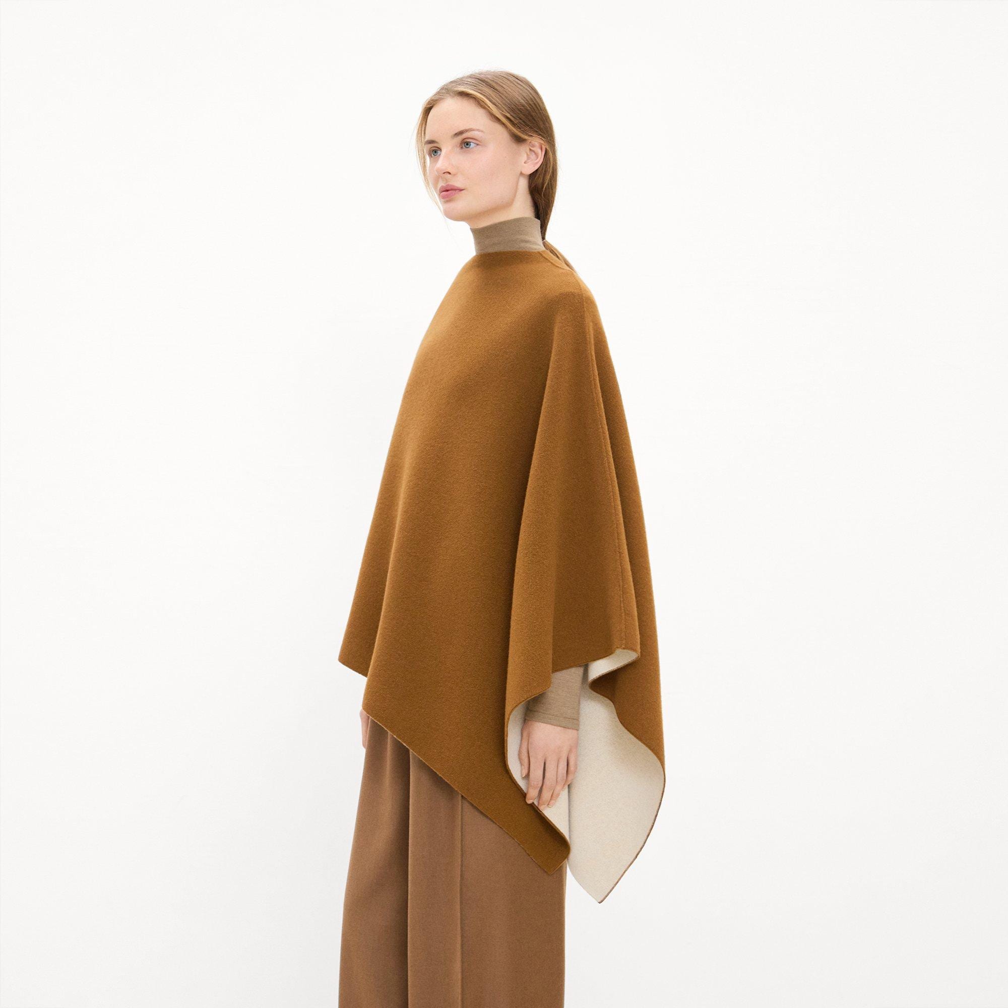 Reversible Draped Poncho in Felted Wool-Cashmere&nbsp;