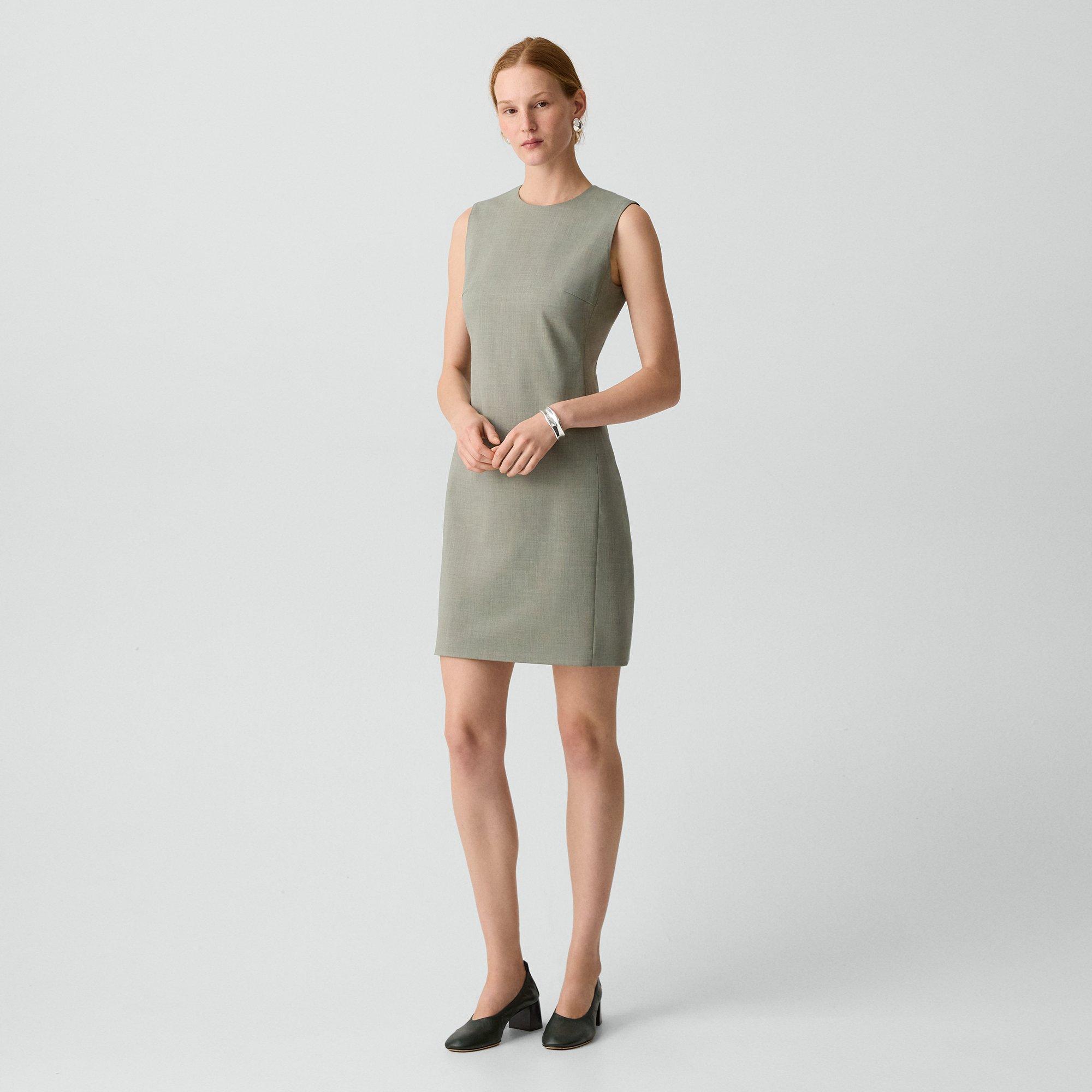 Sleeveless Fitted Dress in Wool Gabardine