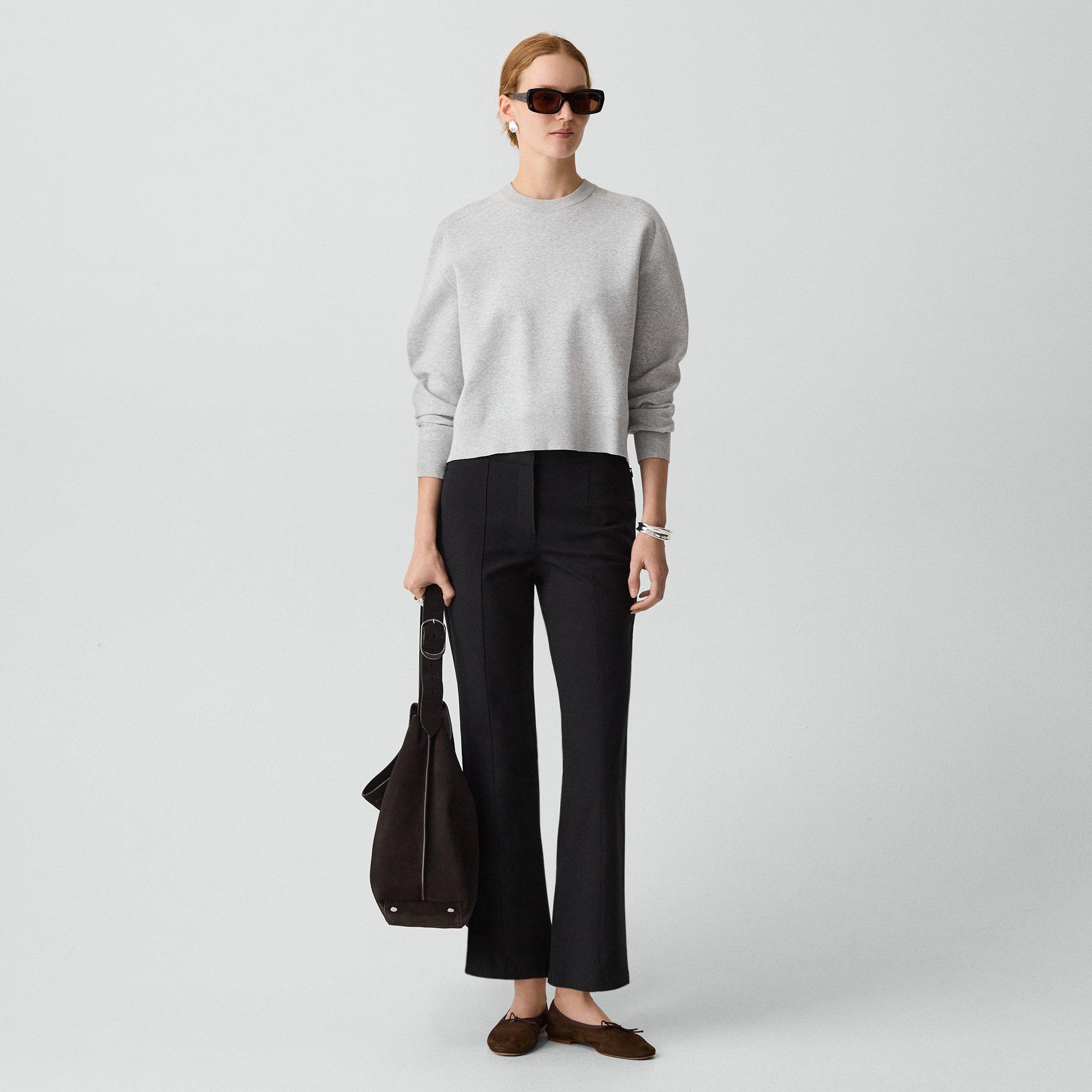 Cropped Crewneck Sweater in Light Bilen