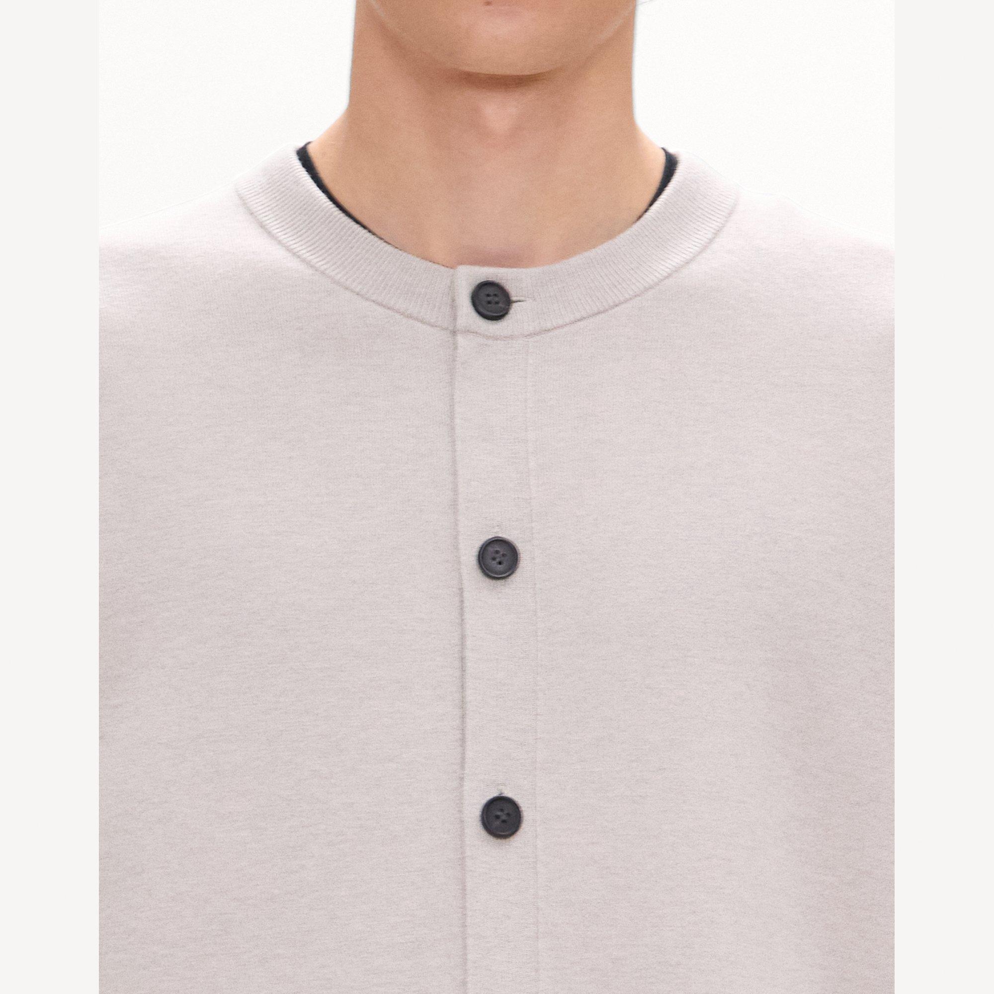 Button-Up Cardigan in Light Bilen