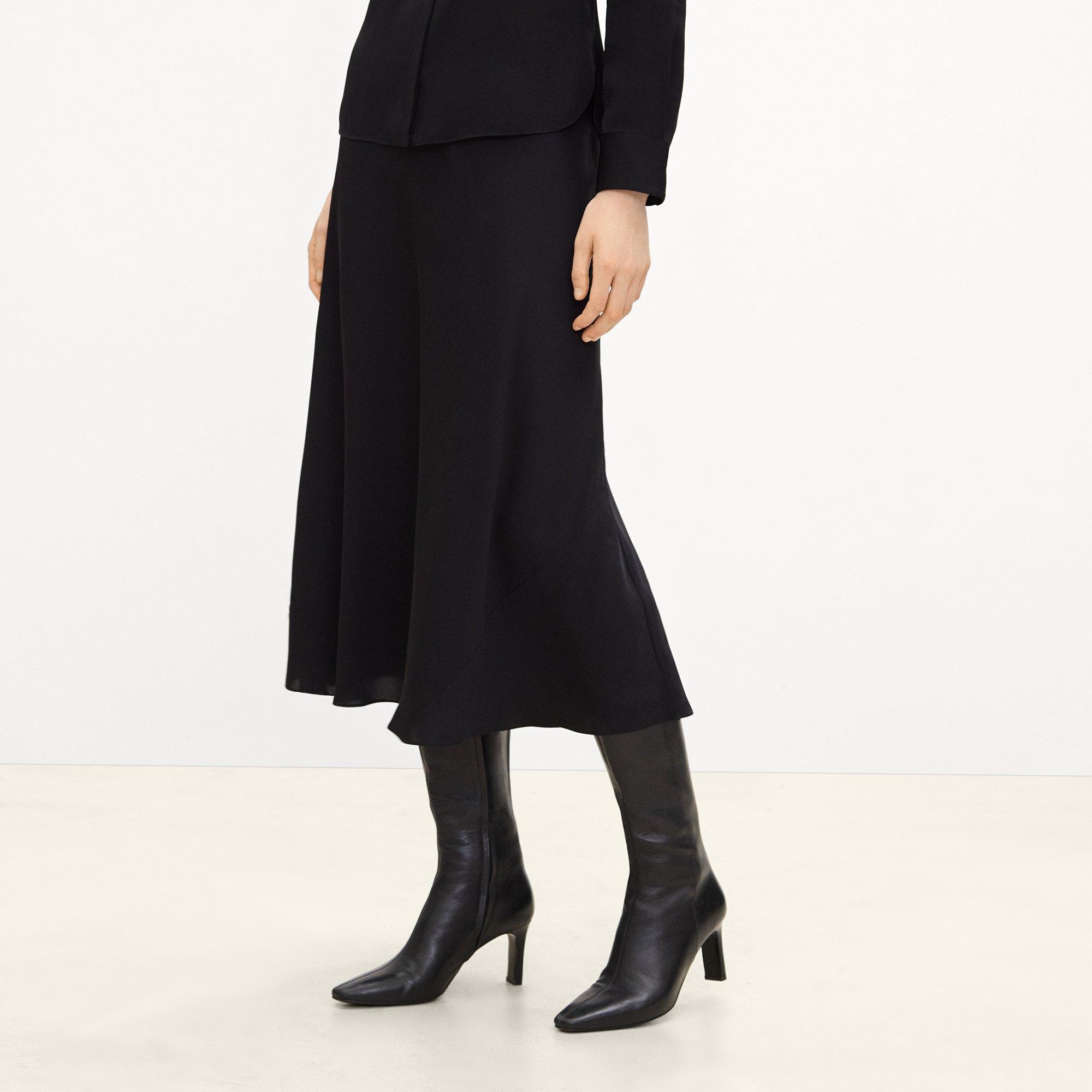 Fluid Pull-On Skirt in Silk Georgette