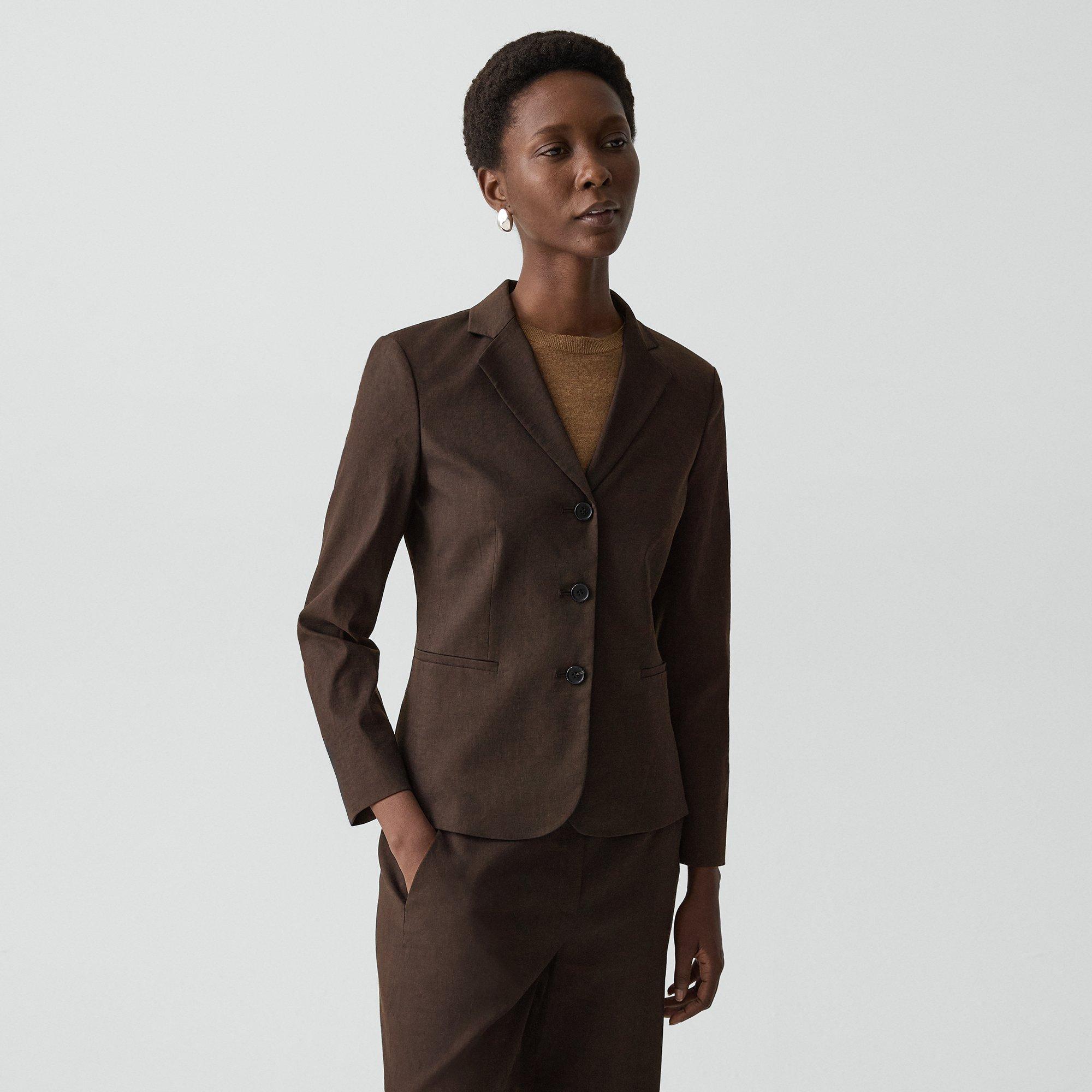 Shrunken Three-Button Blazer in Good Linen