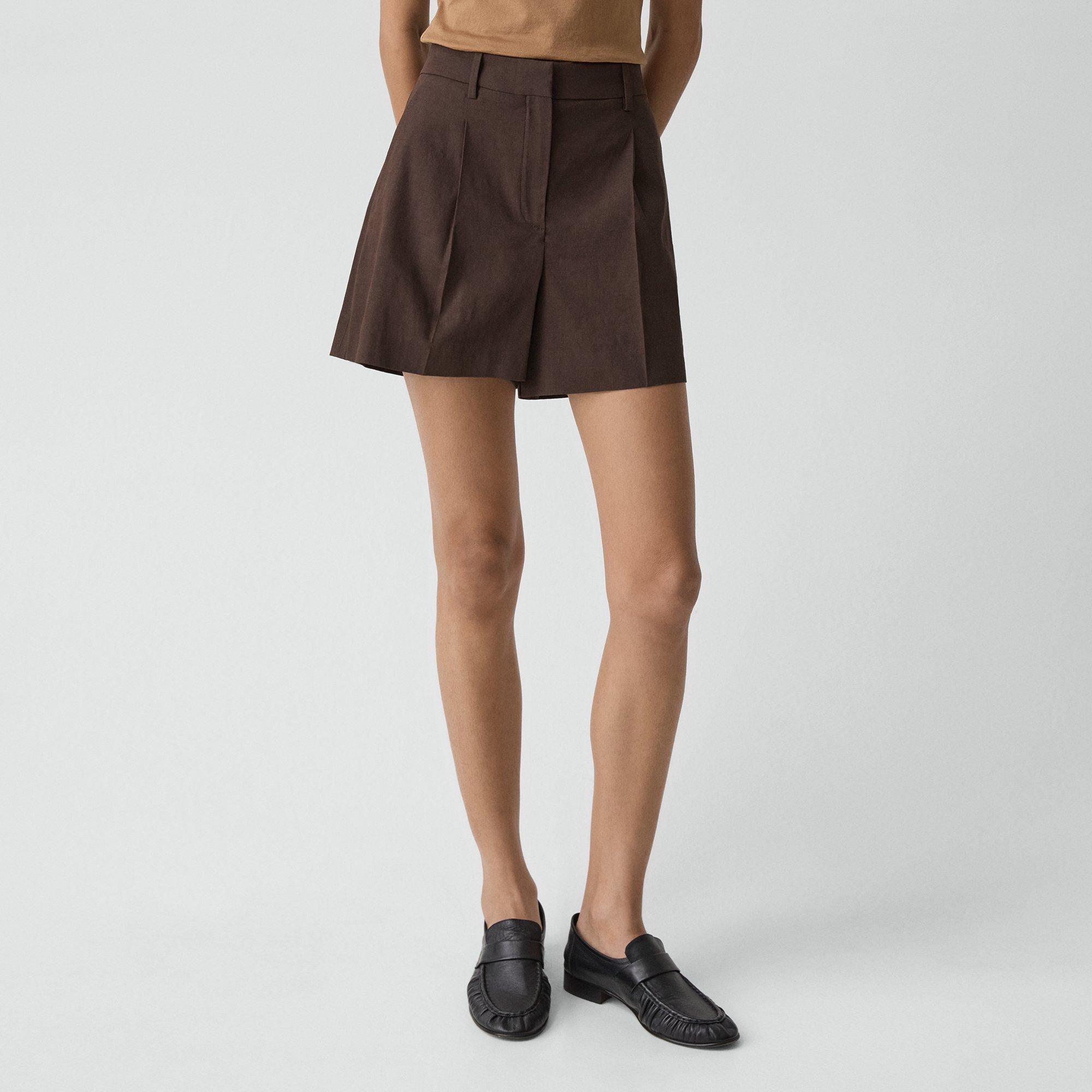 Fluid Pleat Short in Good Linen