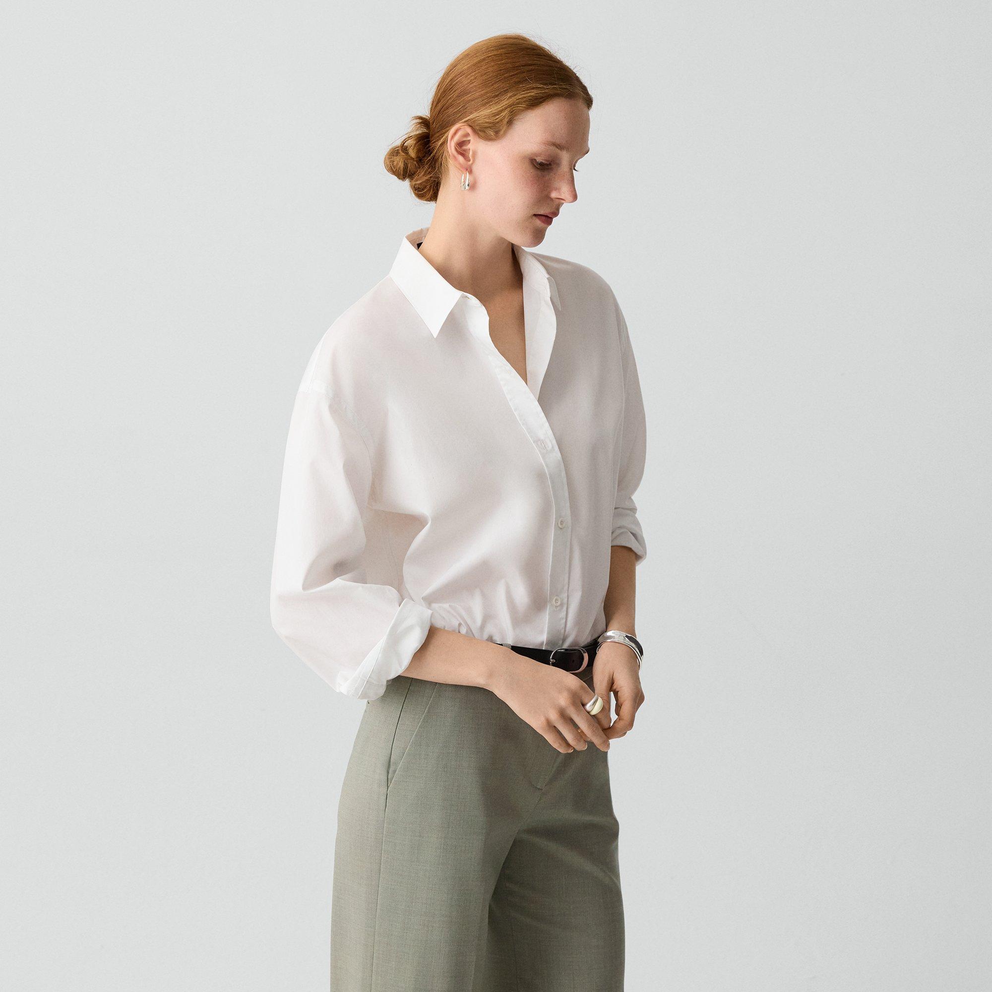 Button-Back Shirt in Relaxed Poplin