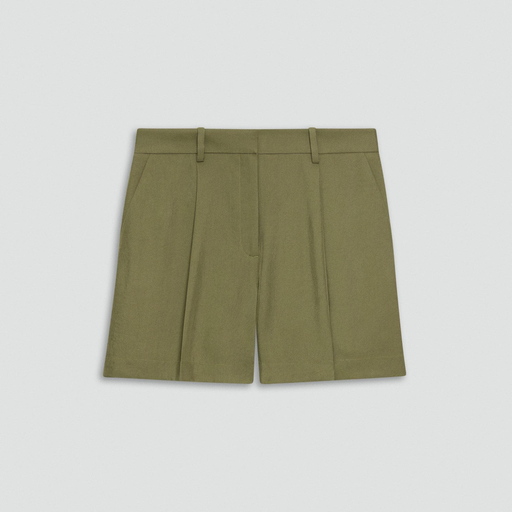 Fluid Pleat Short in Washed Twill