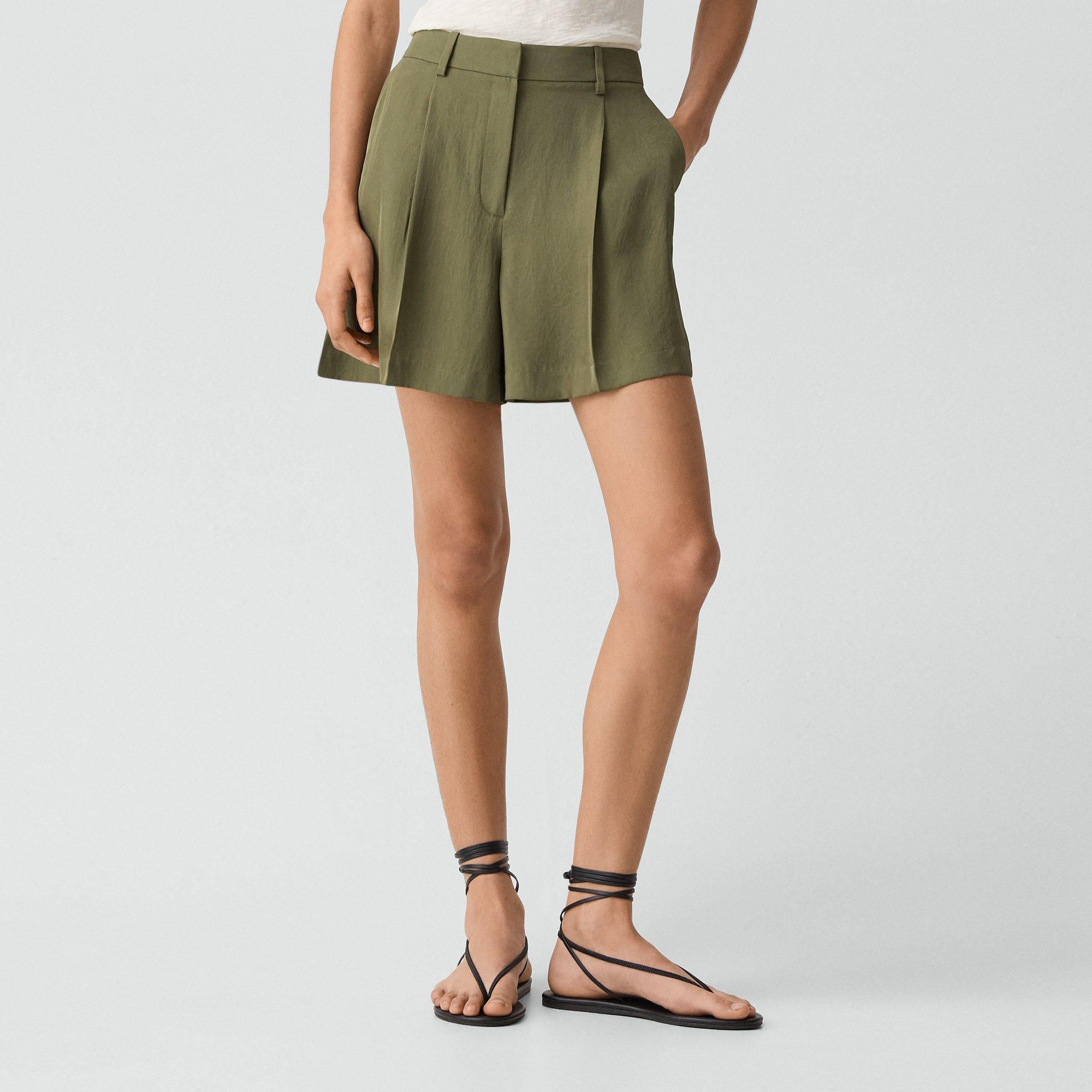 Fluid Pleat Short in Washed Twill