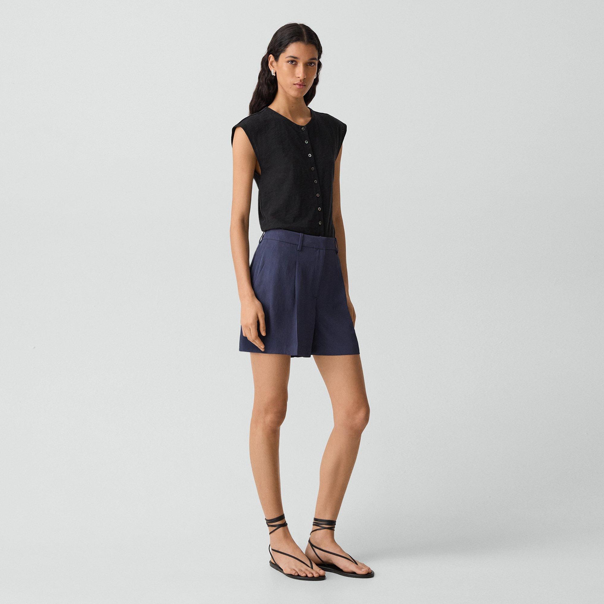 Fluid Pleat Short in Washed Twill