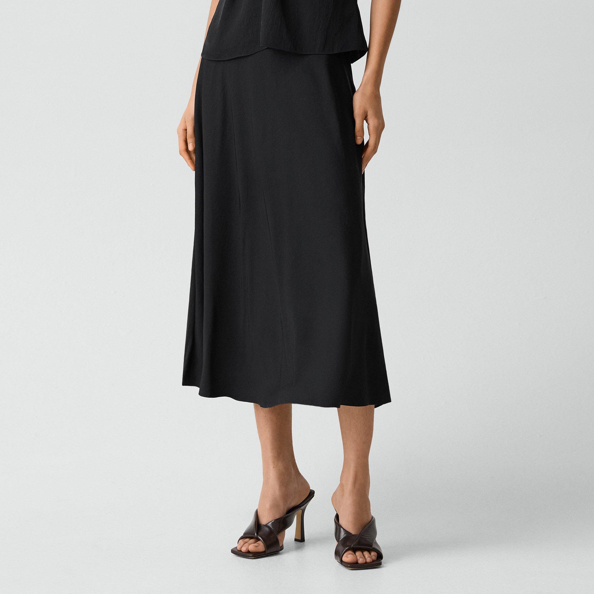 Fluid Pull-On Skirt in Washed Twill