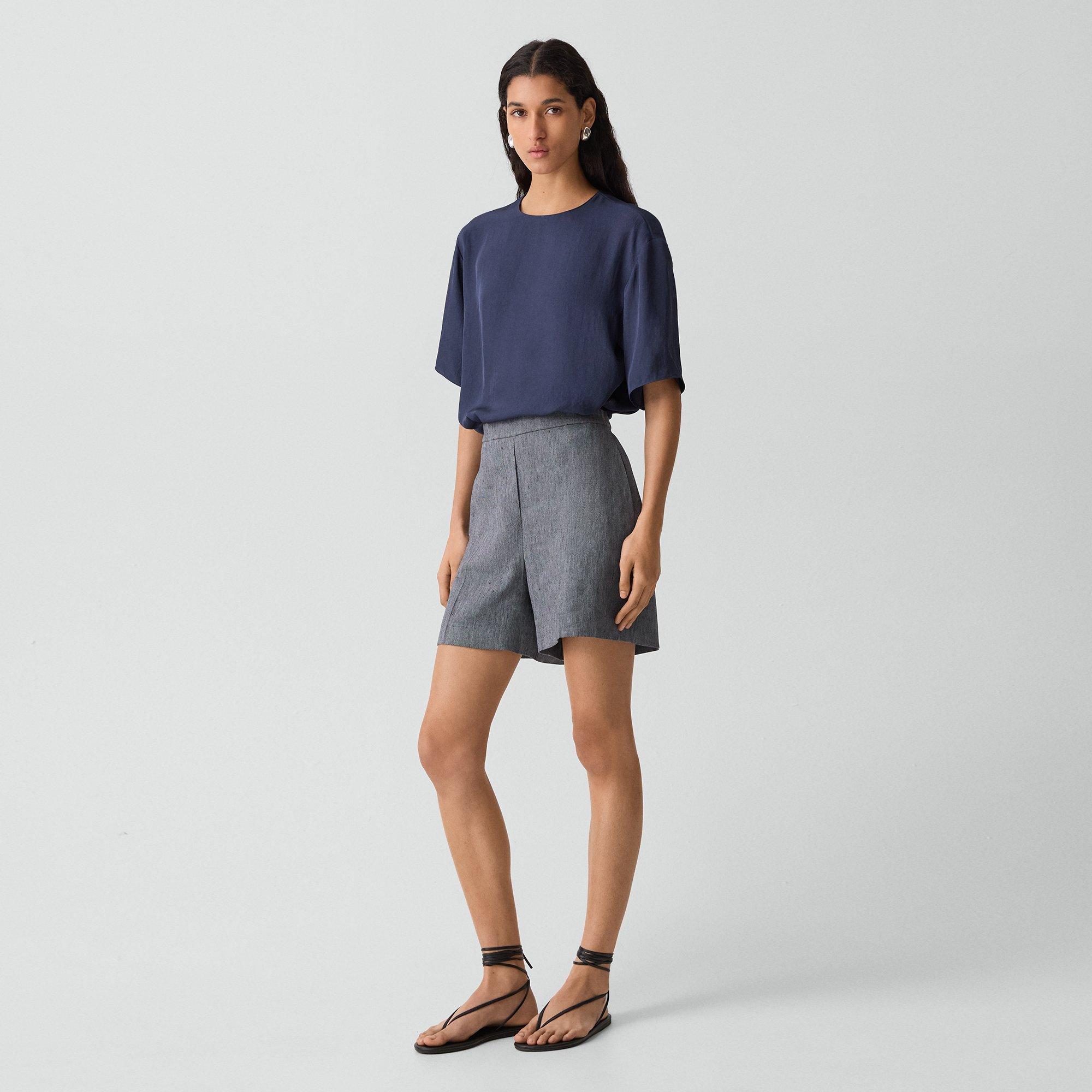 Wide-Leg Pull-On Short in Fluid Linen