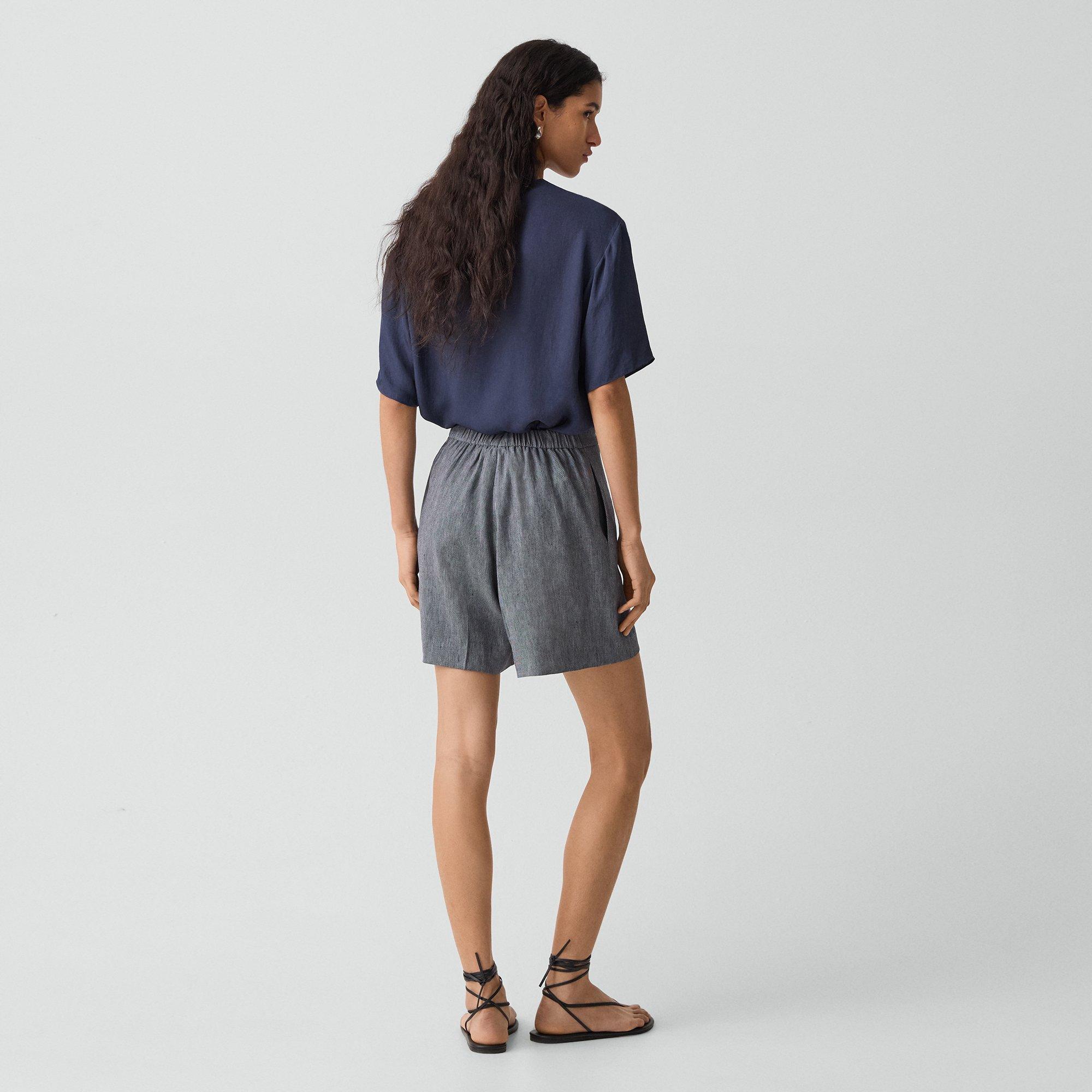 Wide-Leg Pull-On Short in Fluid Linen