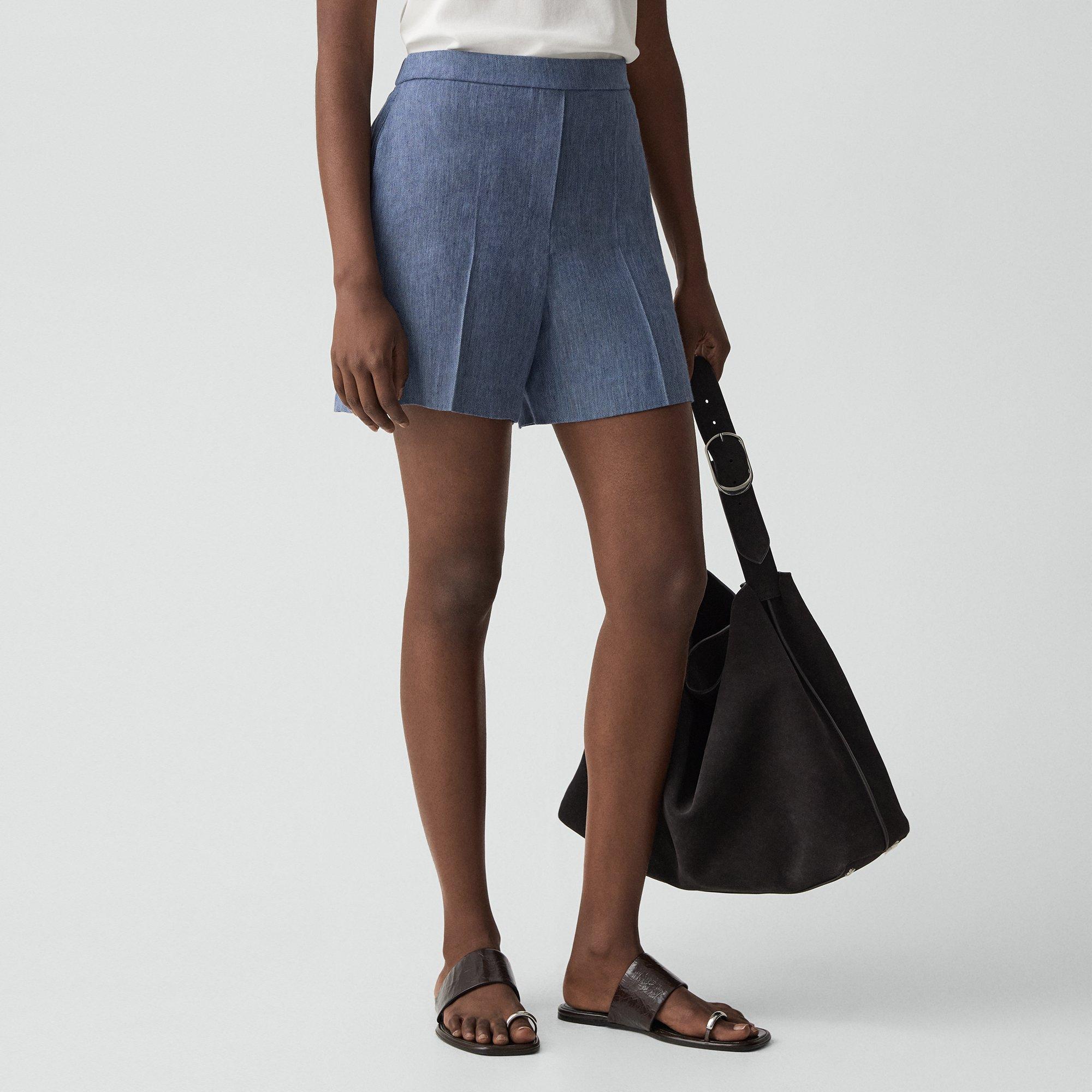 Wide-Leg Pull-On Short in Fluid Linen