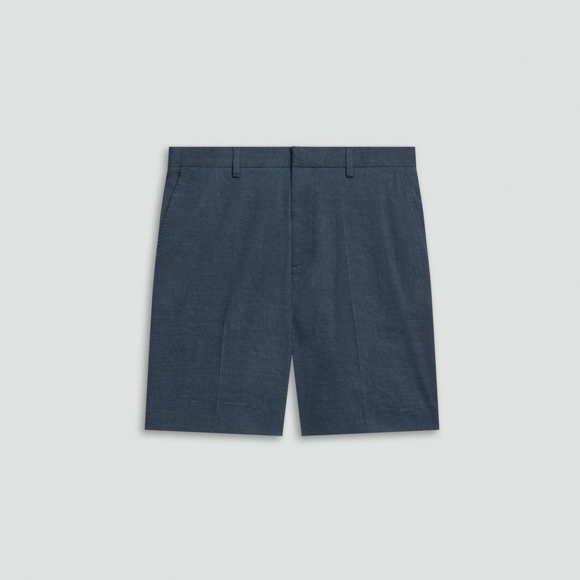 Standard Short in Good Linen