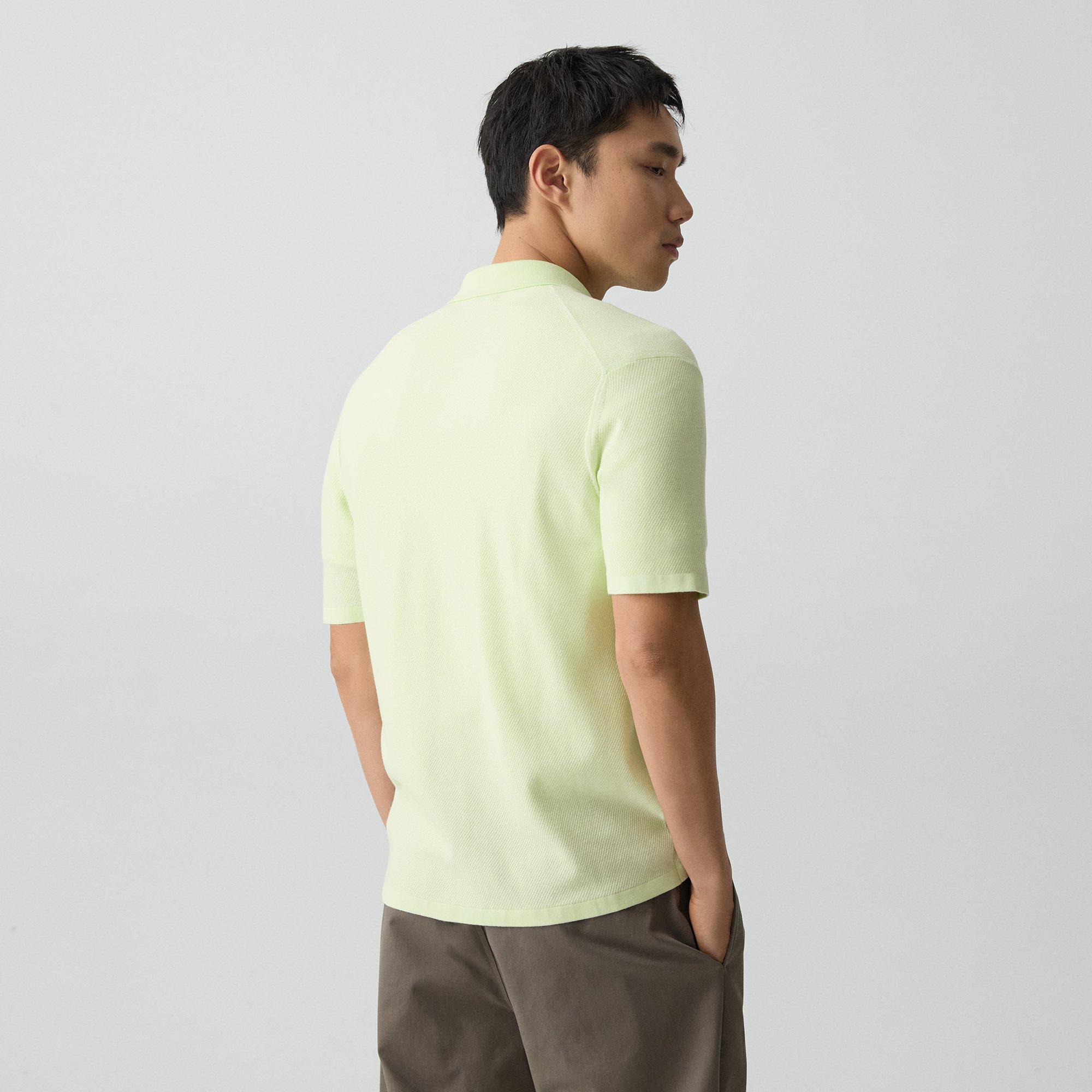 Short-Sleeve Button-Up Shirt in Light Bilen